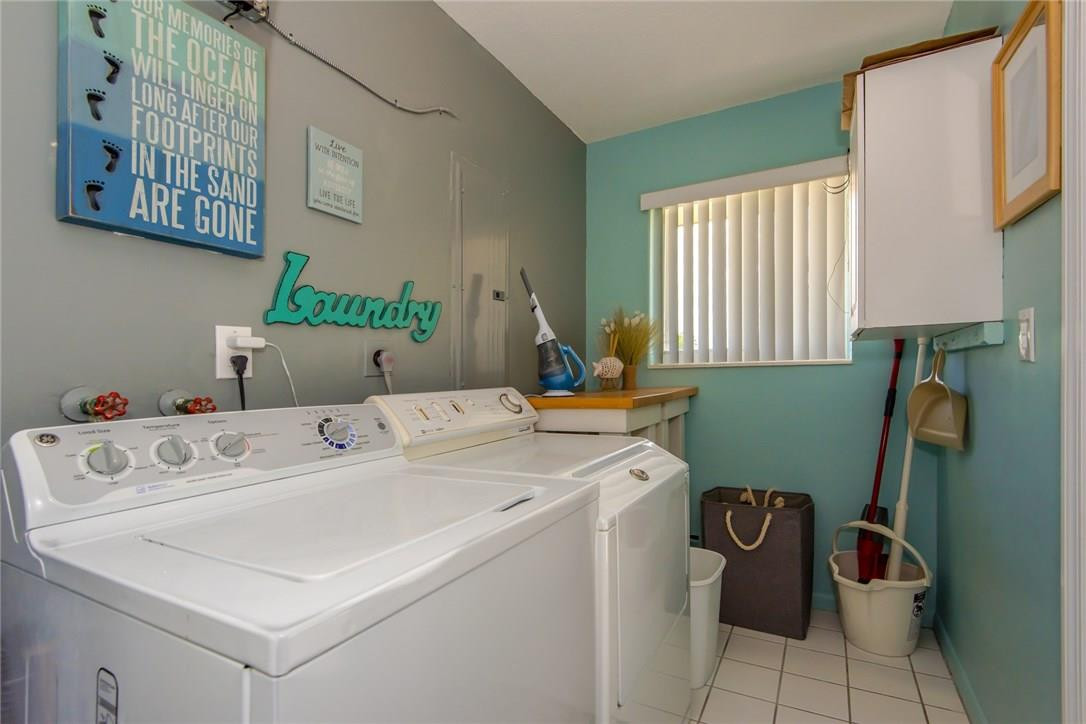 Twin Oaks 41-43 B - Residential