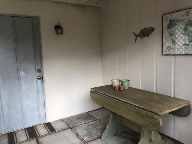 INDIAN RIVER ESTATES UNIT 1 - Residential Lease