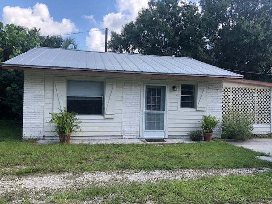 Adorable 1 bedroom 1 bath cottage in Southern Fort Pierce. Enjoy a little bit of country living. Do not try to preview without an appointment with a REALTOR. No Tresspassing without consent.  Owner prefers month to month lease. No Pets allowed. Utilities, trash, and basic cable included. No laundry available. Room sizes are approximate. Call Agent for Pre-screening before showing can be shown.  Please follow all CDC rules regarding COVID-19.