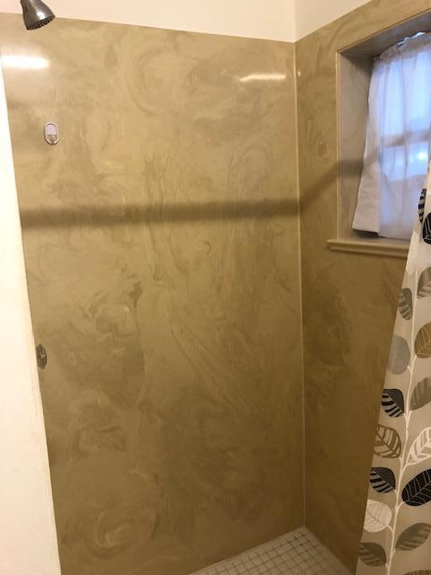 INDIAN RIVER ESTATES UNIT 1 - Residential Lease