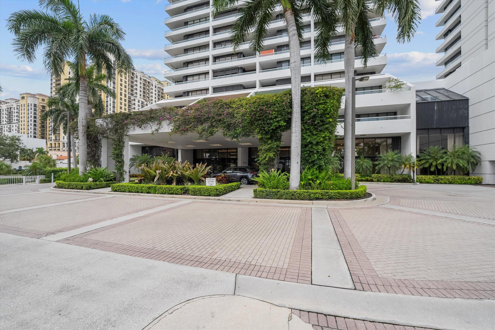 525 S Flagler Drive 19b