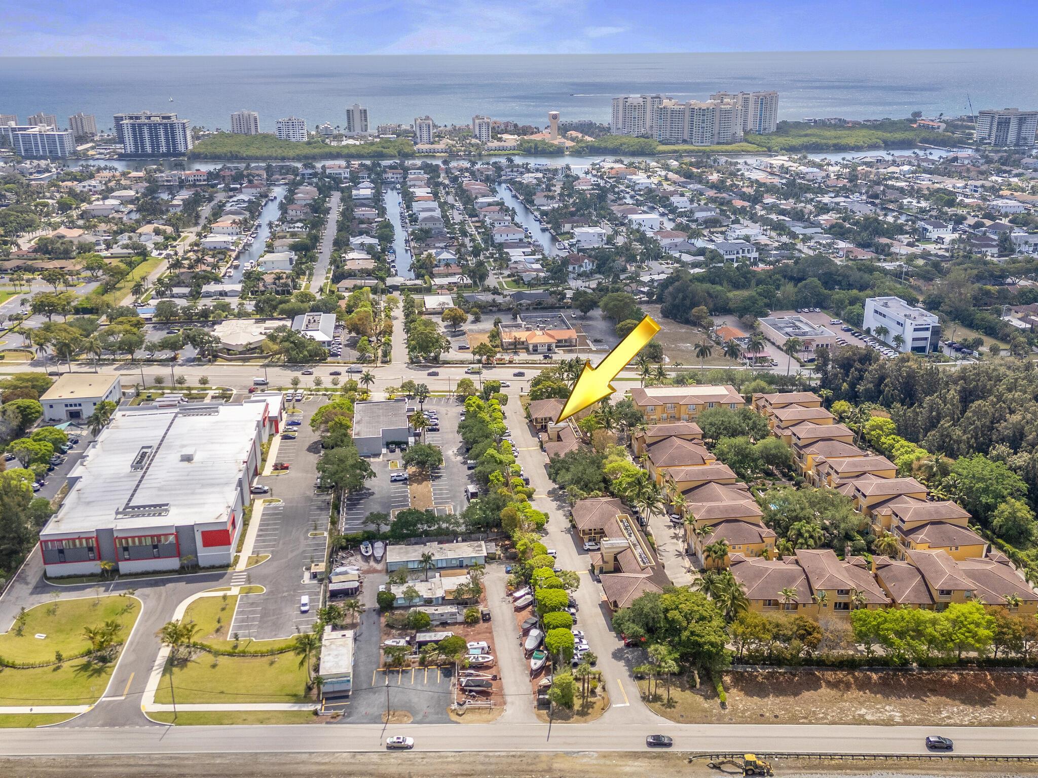 6971 N Federal Highway E200-E201