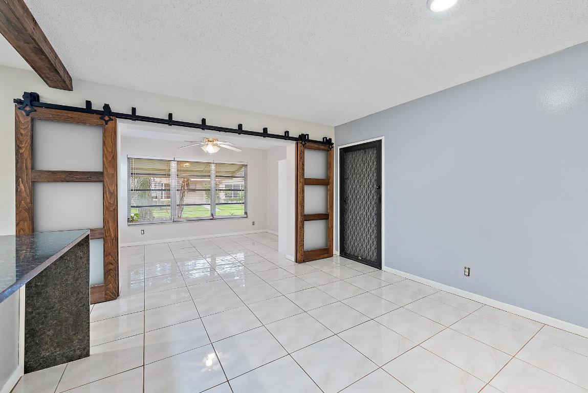 HIGH POINT OF DELRAY WEST CONDO SEC 3 - Residential