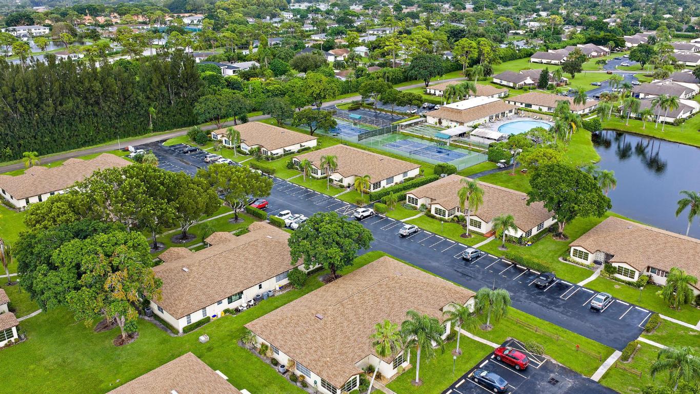 HIGH POINT OF DELRAY WEST CONDO SEC 3 - Residential