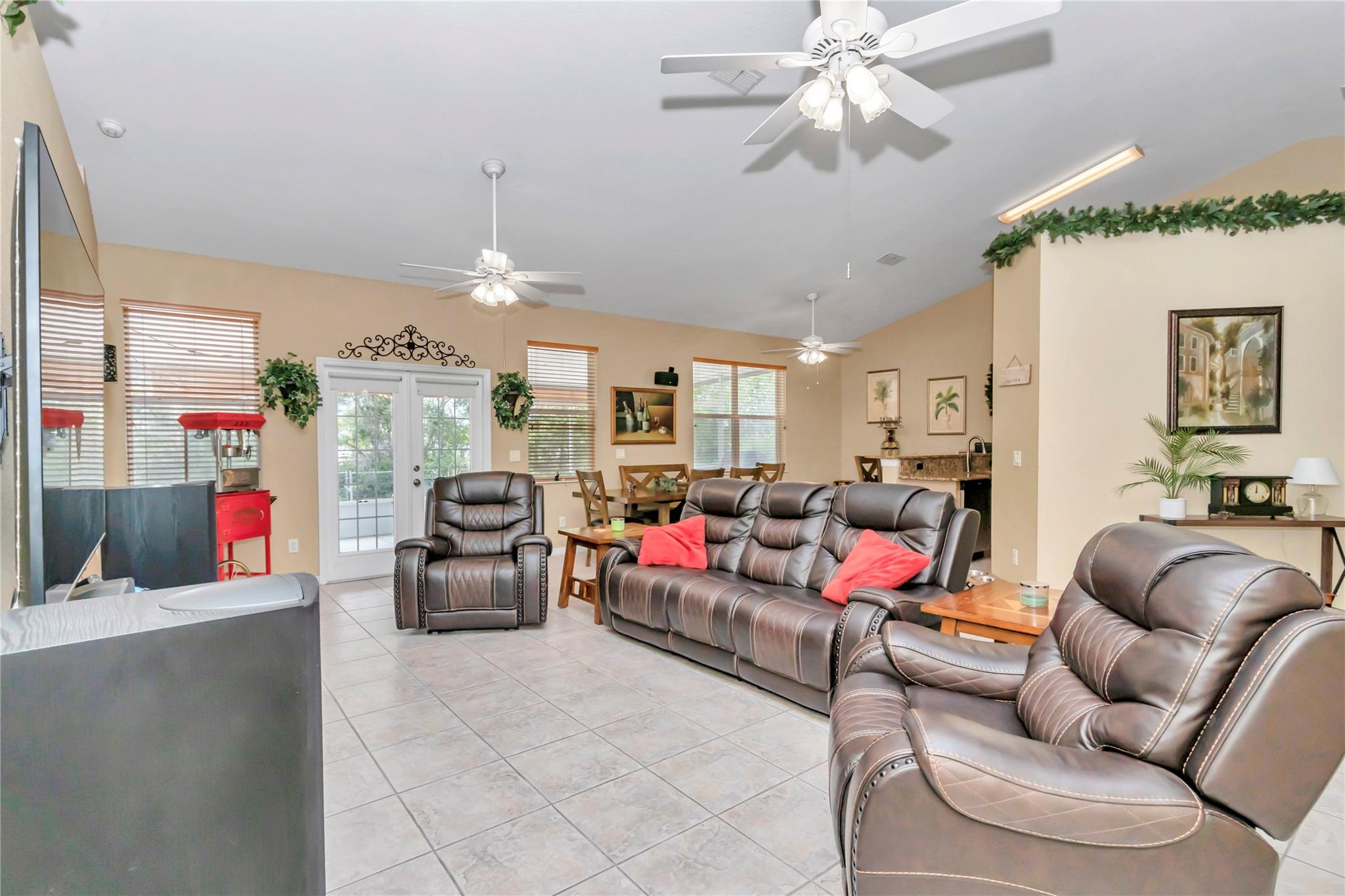 Ocala Waterway Estate - Residential Lease