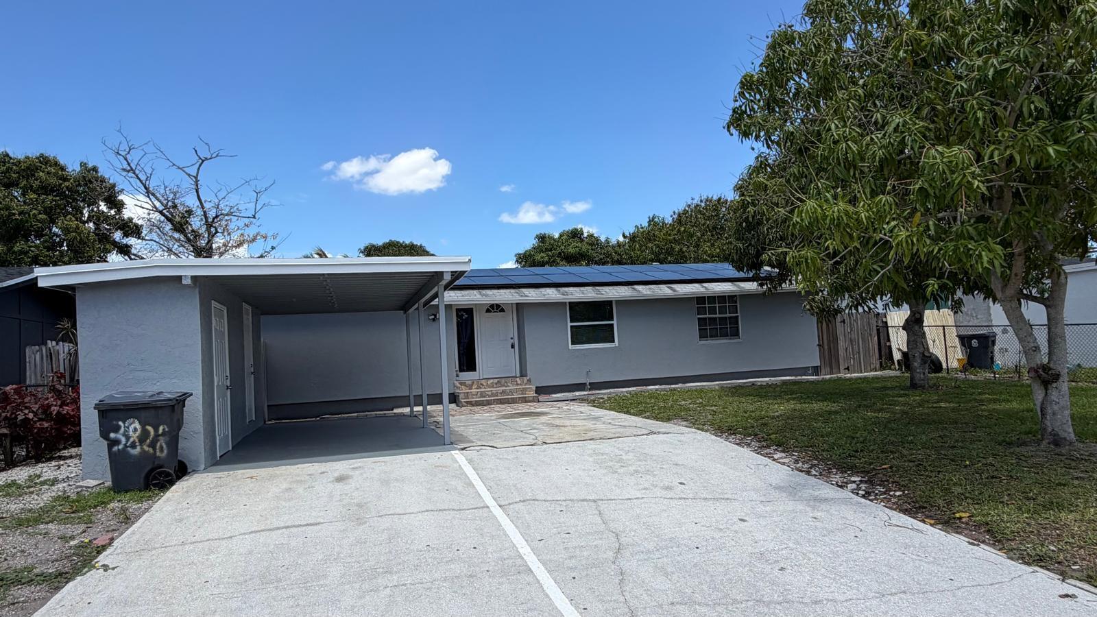 SEMINOLE MANOR 2 - Residential