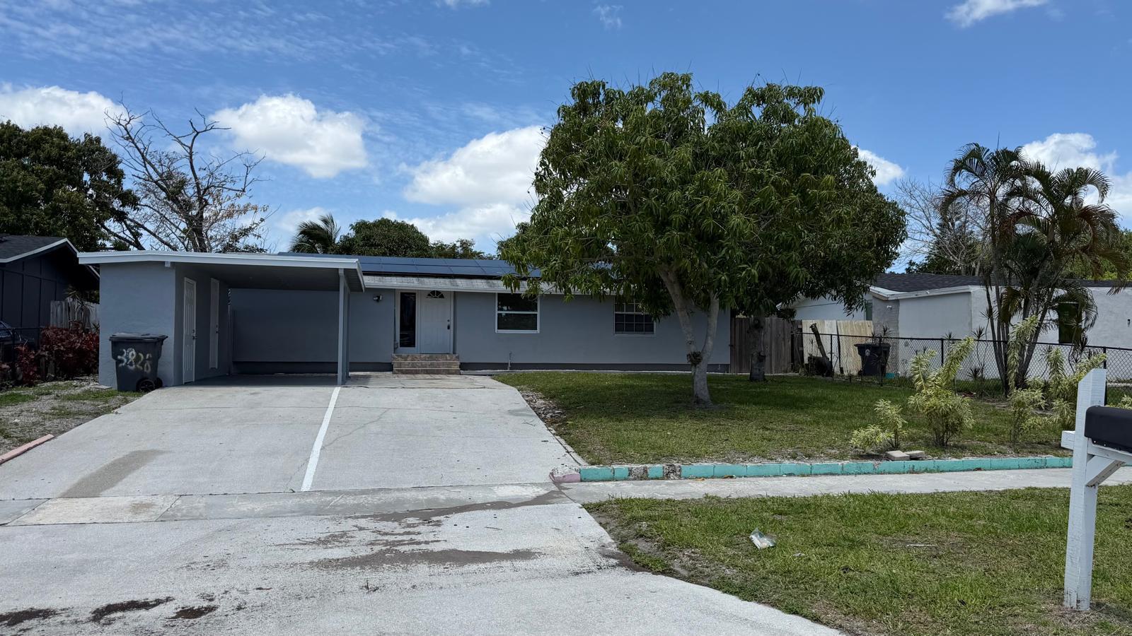 SEMINOLE MANOR 2 - Residential