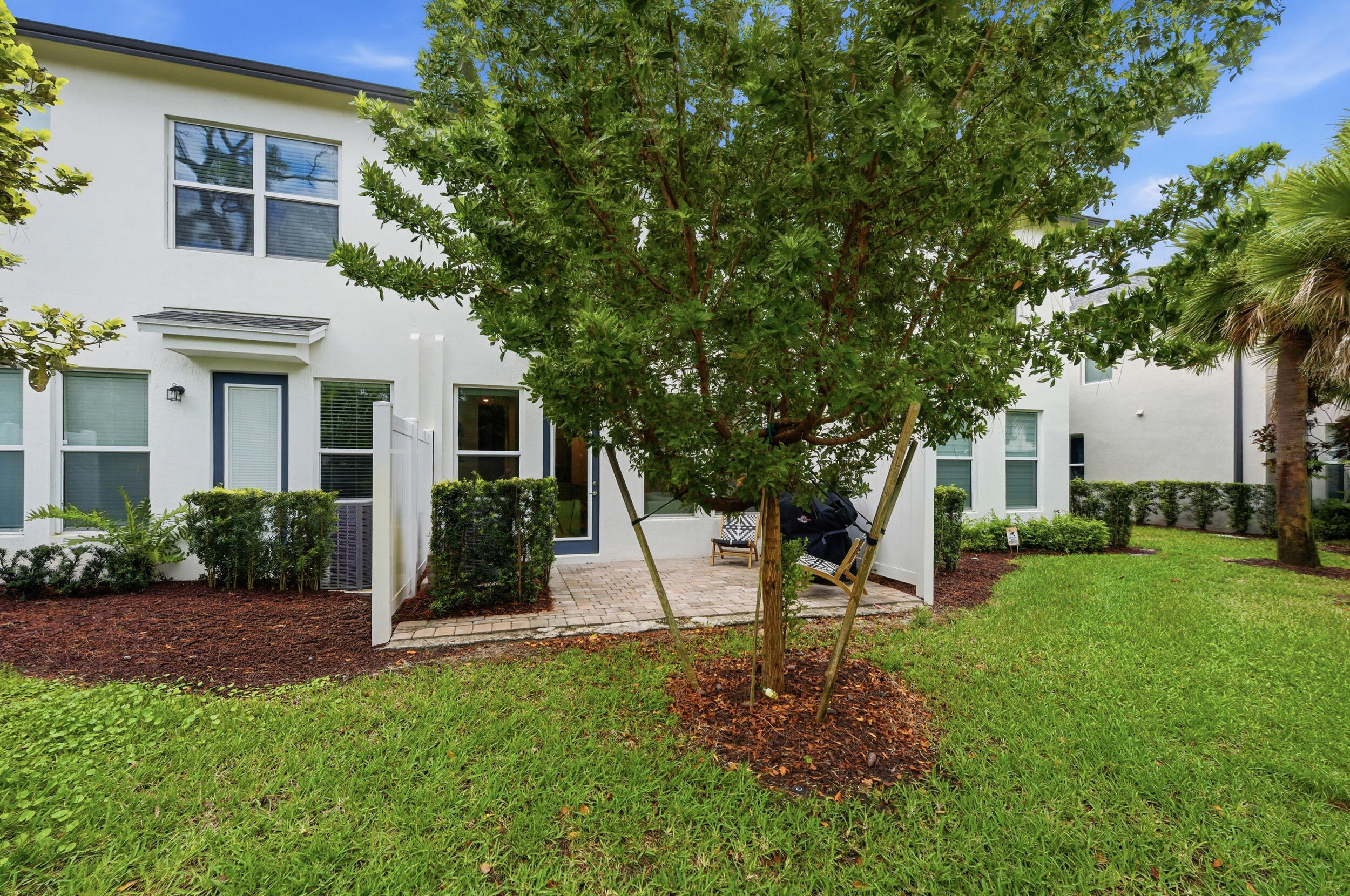 RANCHETTE ROAD TOWNHOMES - Residential