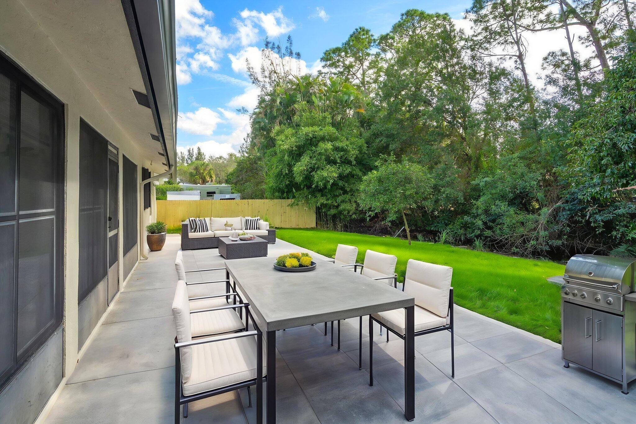 LOXAHATCHEE GROVES IN - Residential