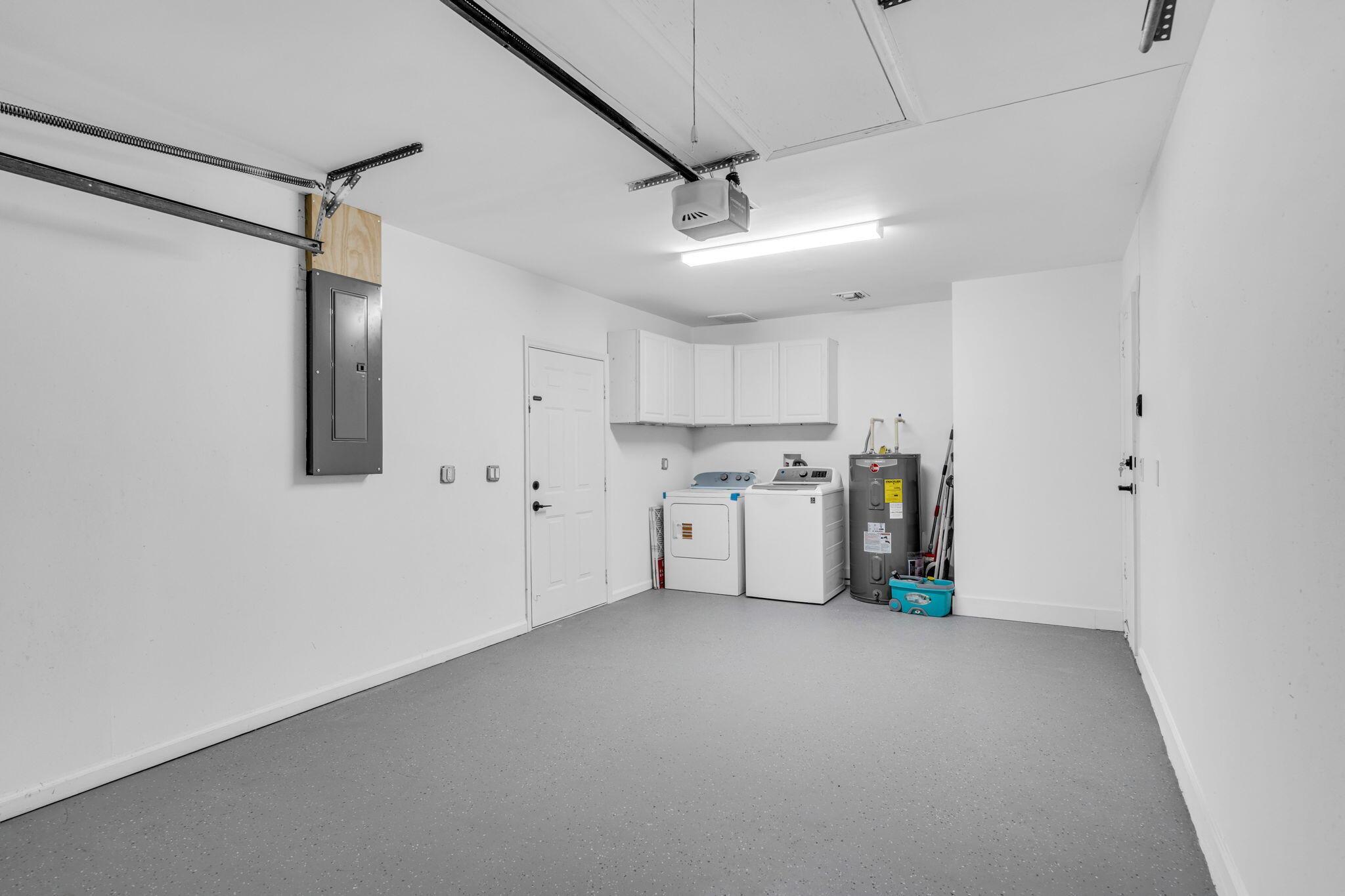 LOXAHATCHEE GROVES IN - Residential