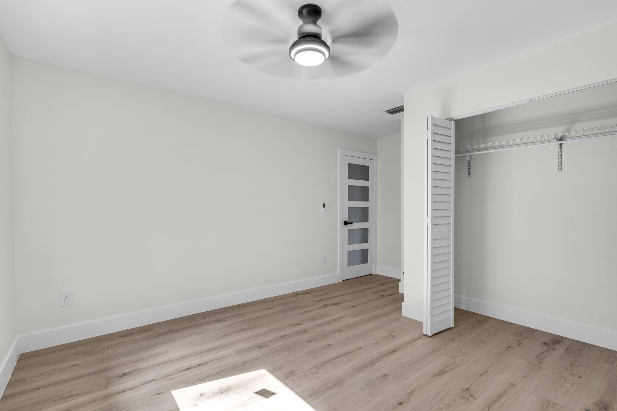 LOXAHATCHEE GROVES IN - Residential