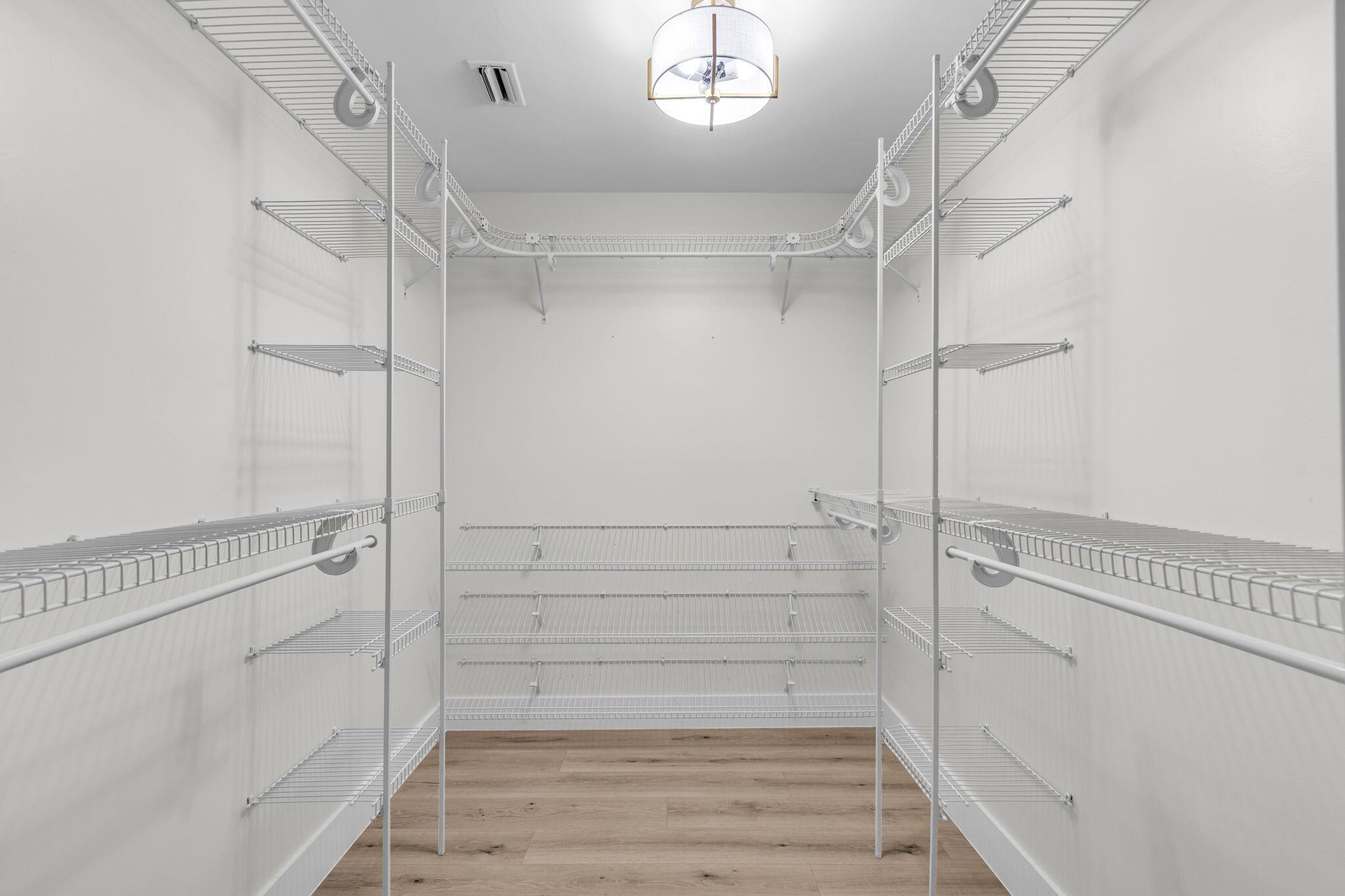 LOXAHATCHEE GROVES IN - Residential