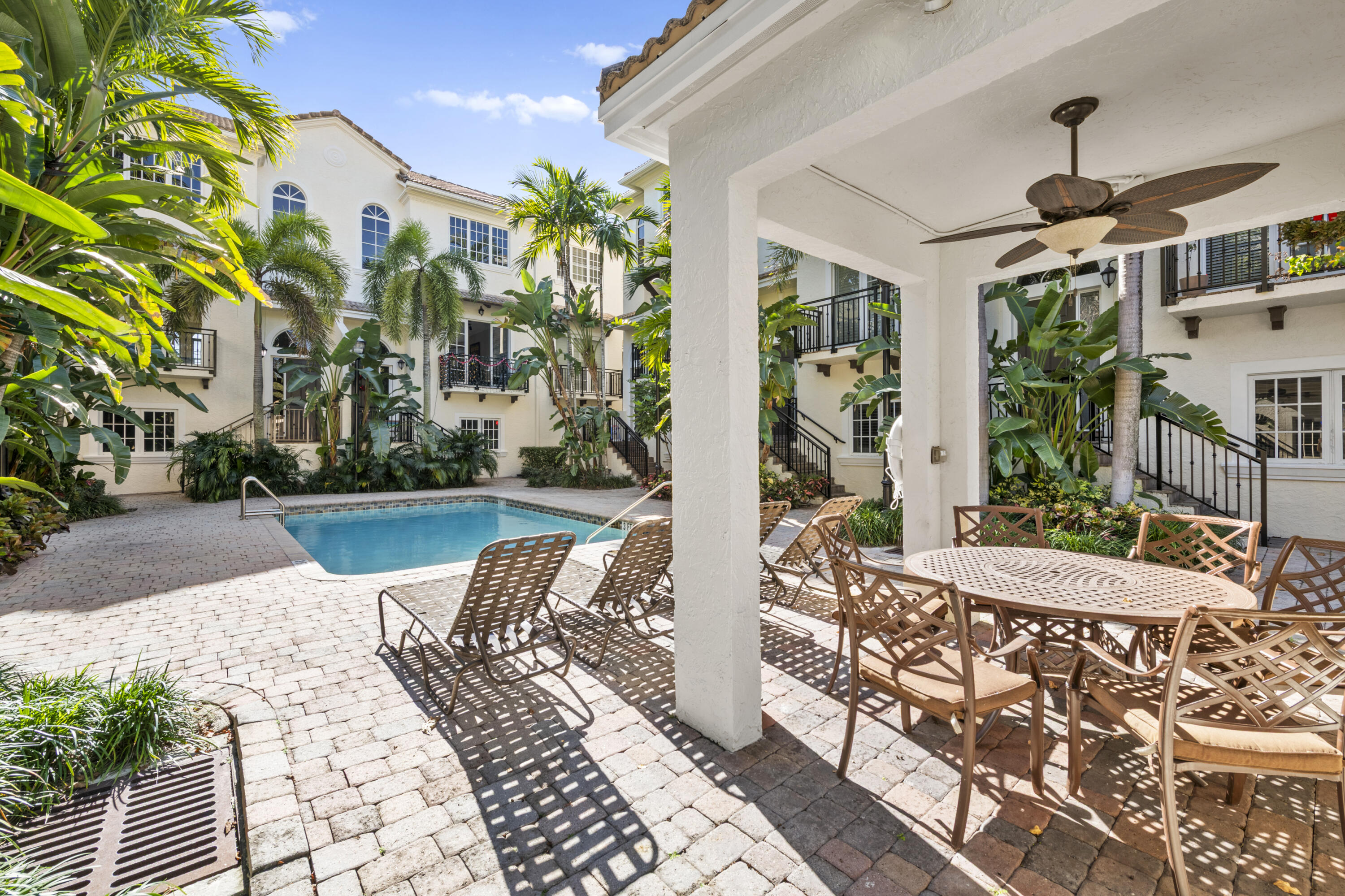 TRIO PLAT - Residential