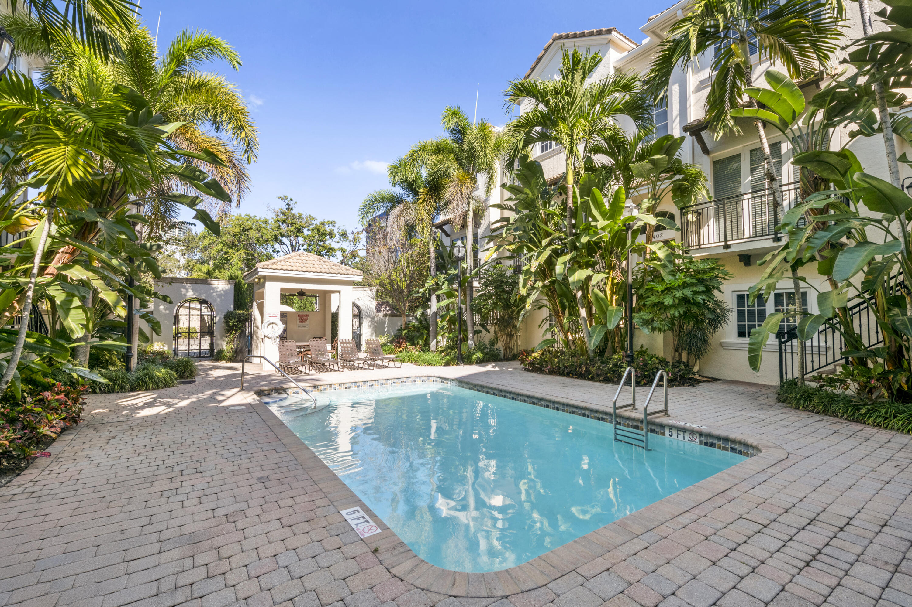 TRIO PLAT - Residential