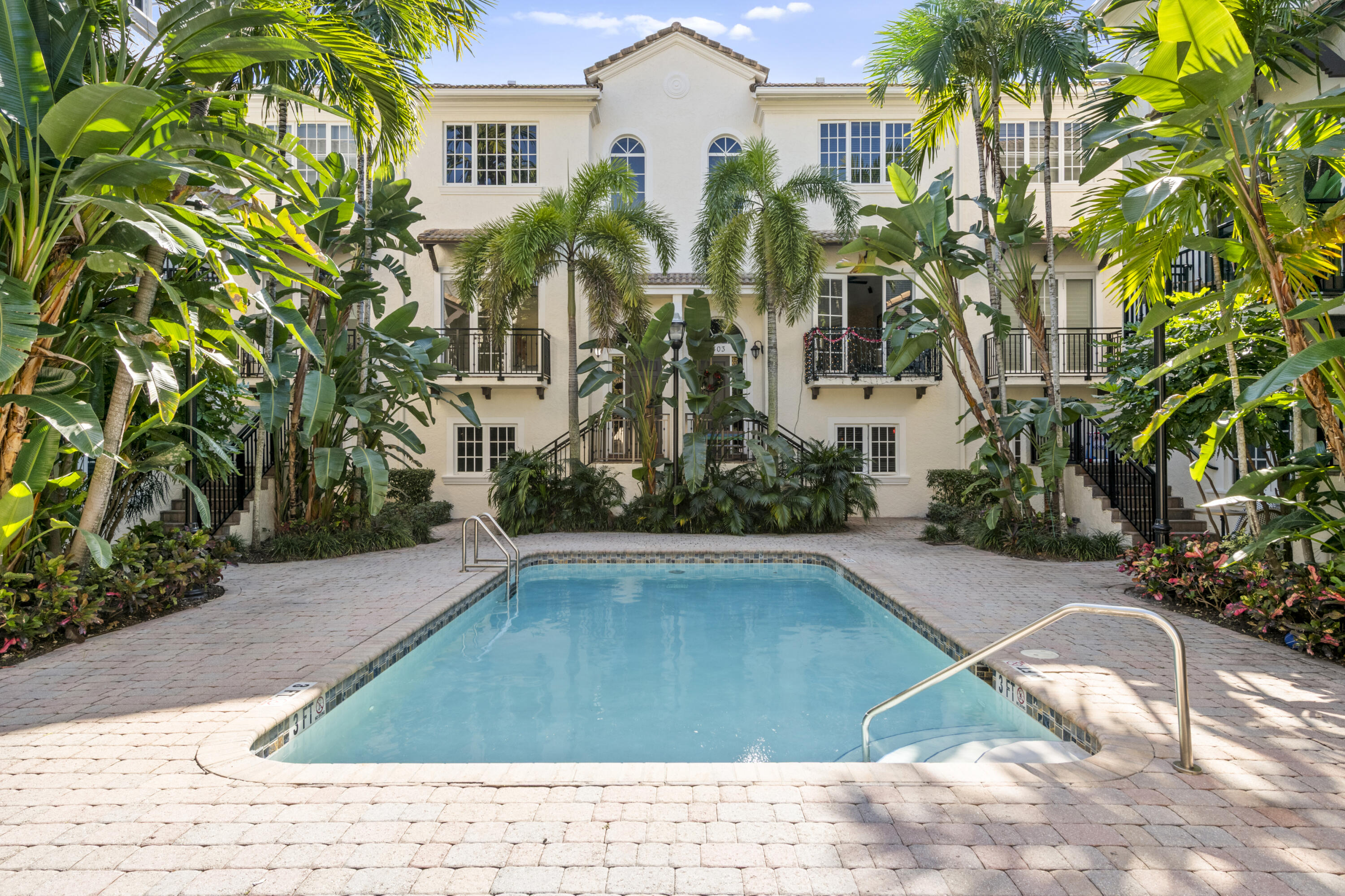 TRIO PLAT - Residential