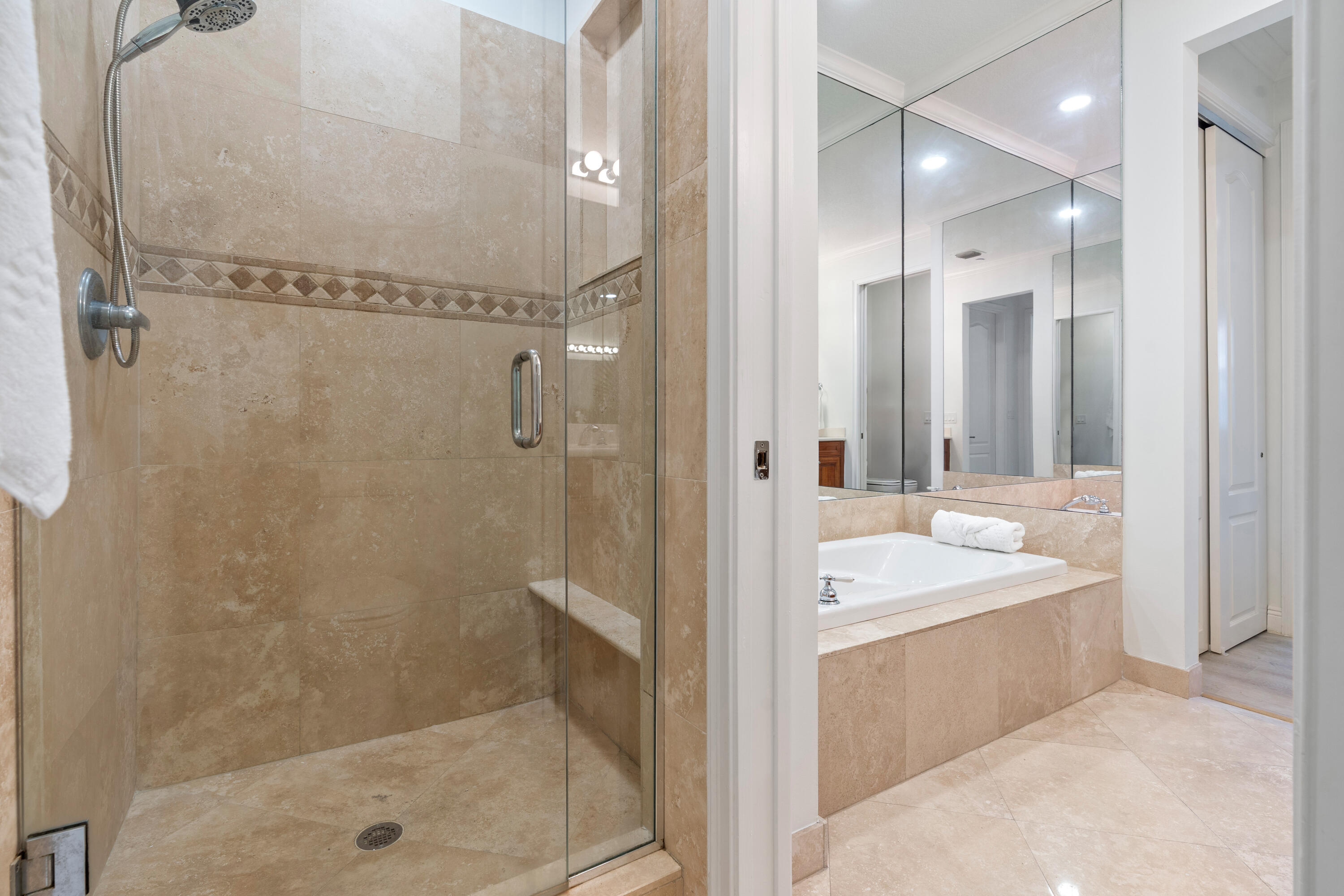 TRIO PLAT - Residential