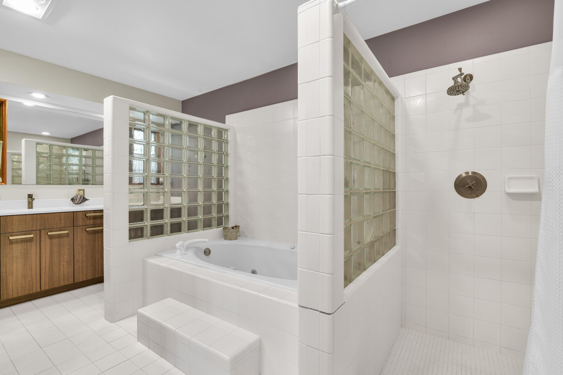 BOYNTON ISLES 2 - Residential