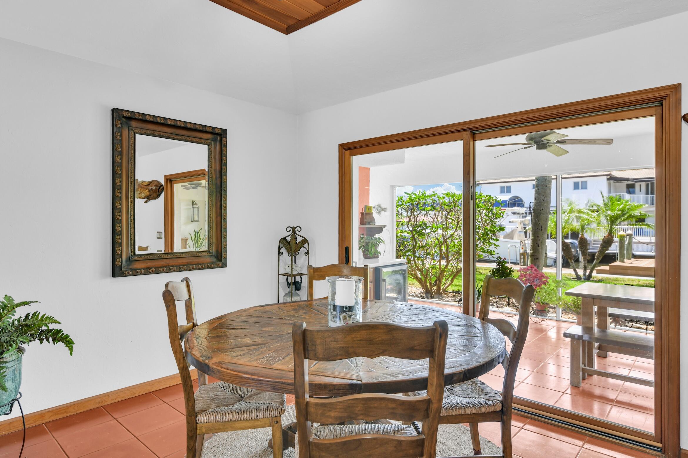 BOYNTON ISLES 2 - Residential