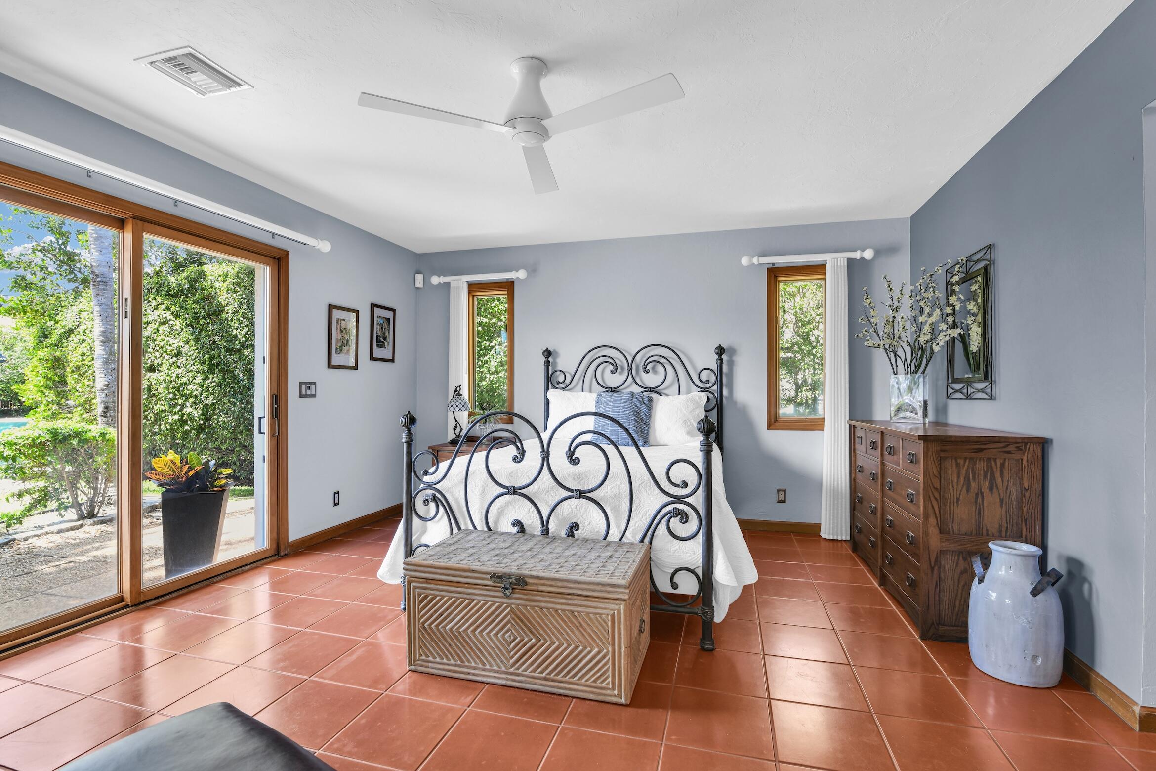 BOYNTON ISLES 2 - Residential