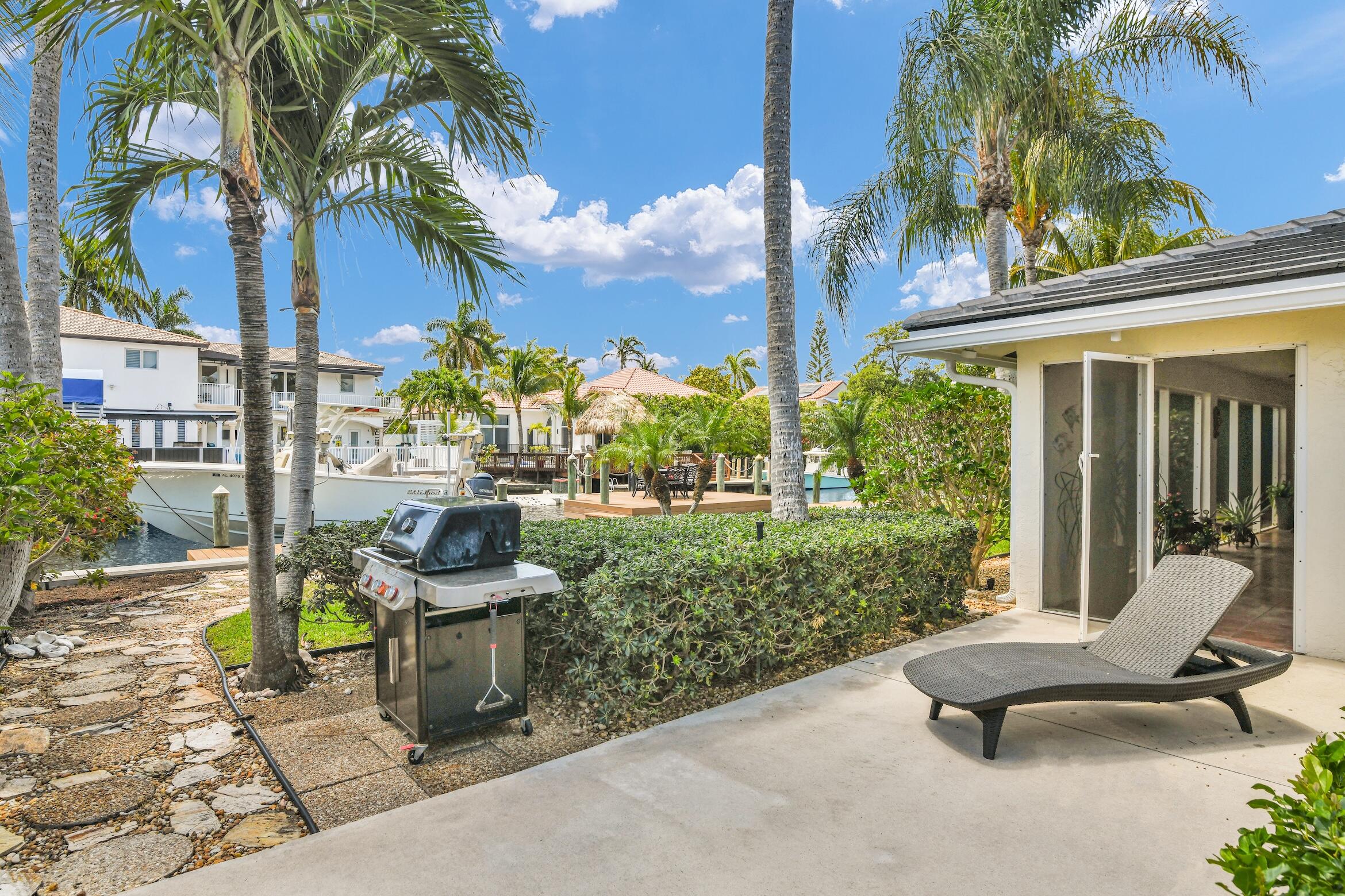 BOYNTON ISLES 2 - Residential