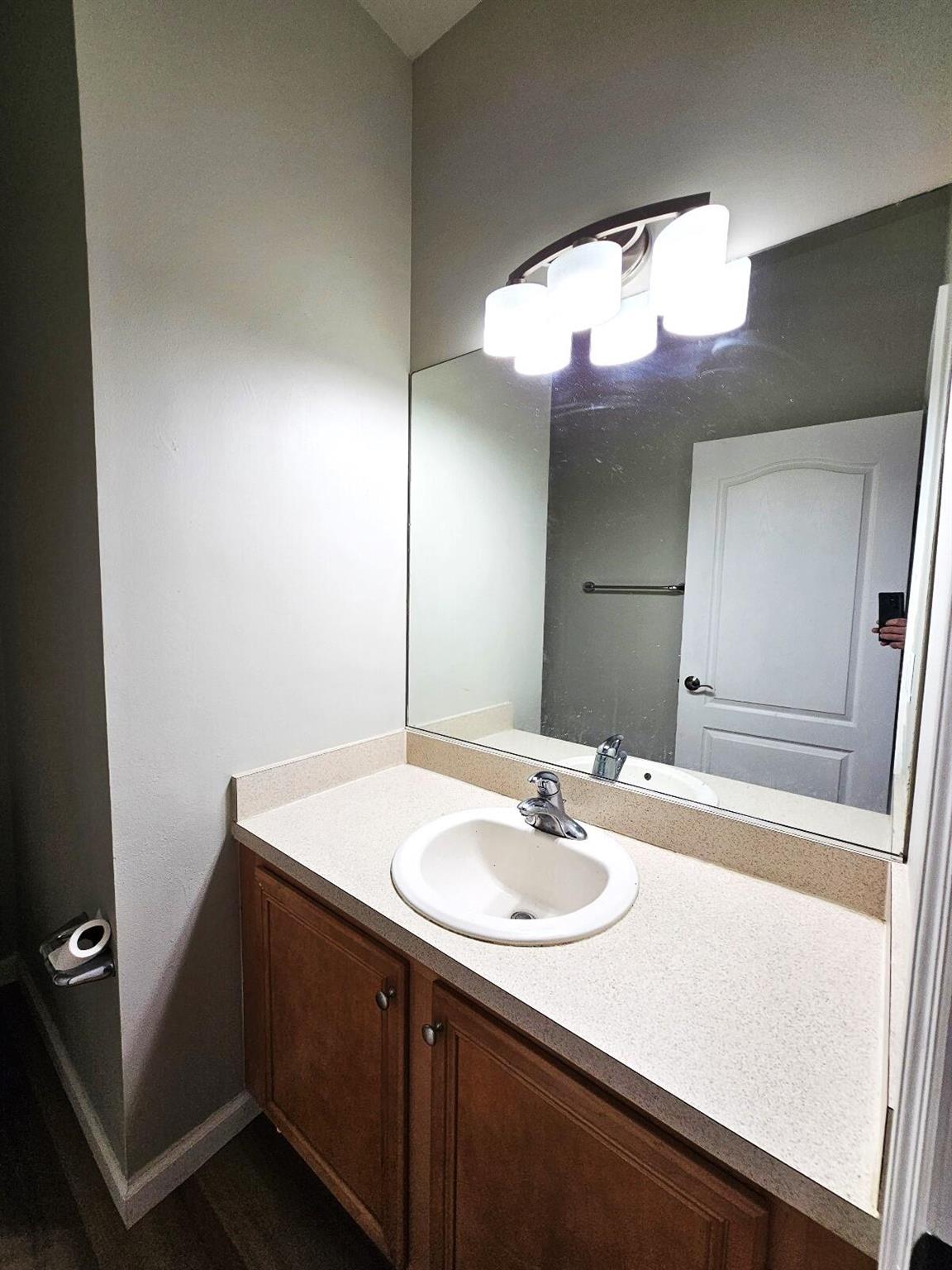ANTHONY GROVES PH 2 - Residential Lease