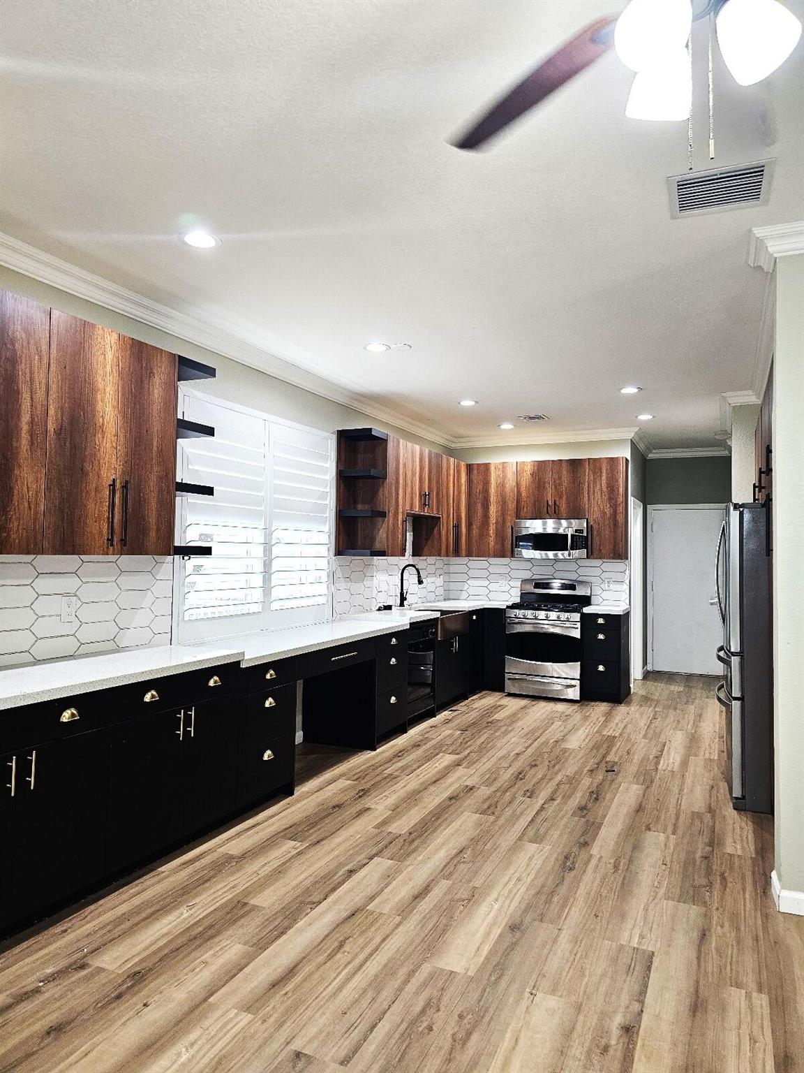 ANTHONY GROVES PH 2 - Residential Lease