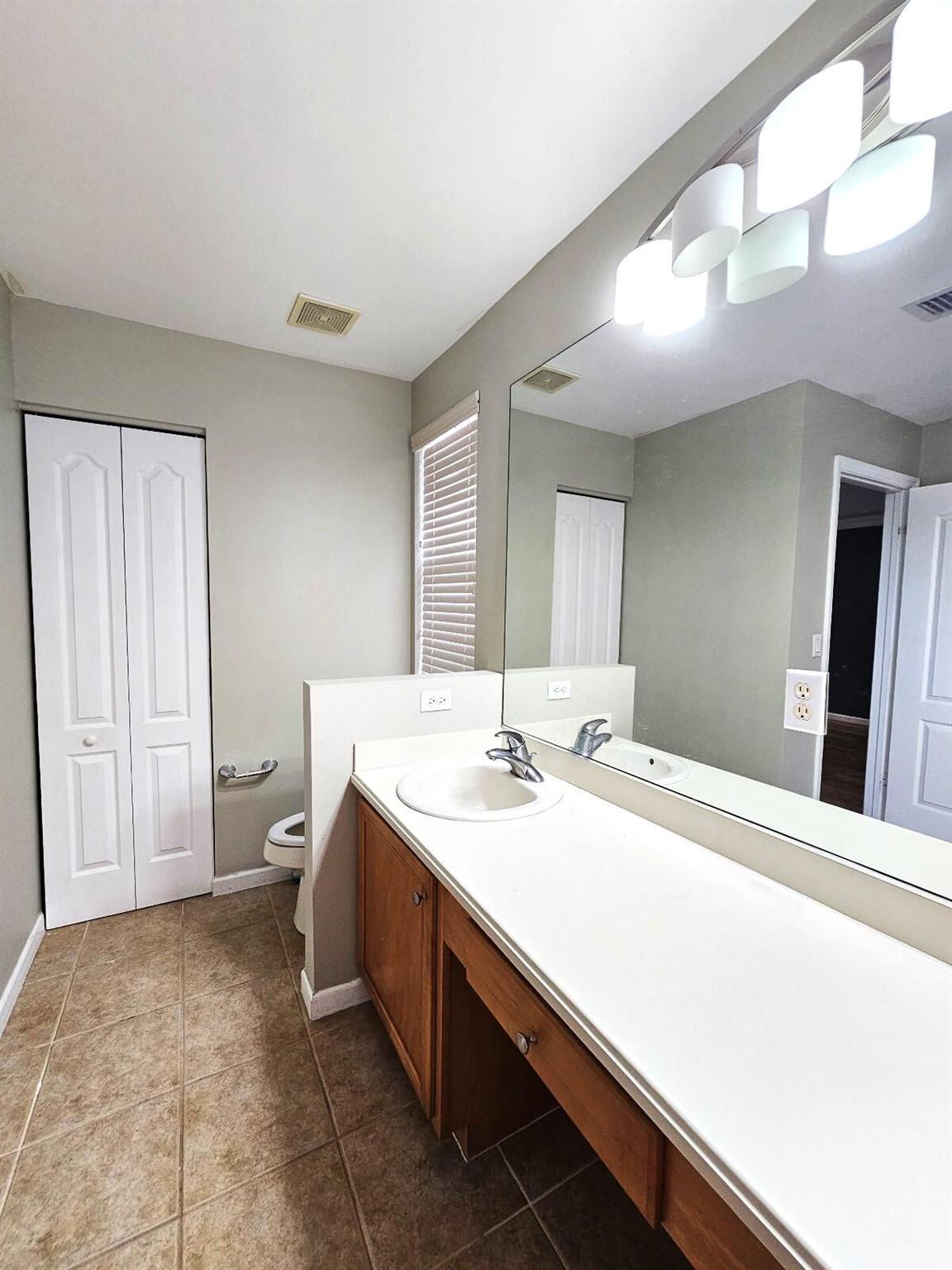 ANTHONY GROVES PH 2 - Residential Lease