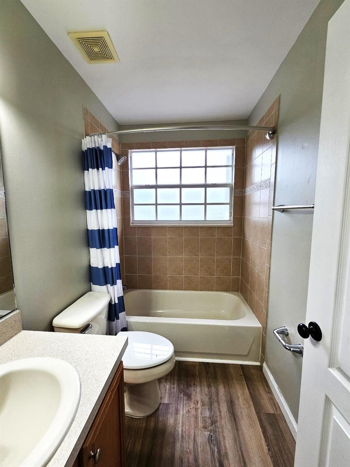 ANTHONY GROVES PH 2 - Residential Lease