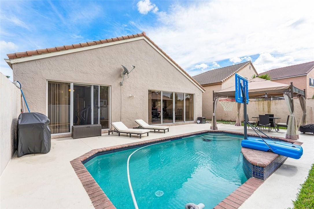 Terramar One 140-30 B - Residential