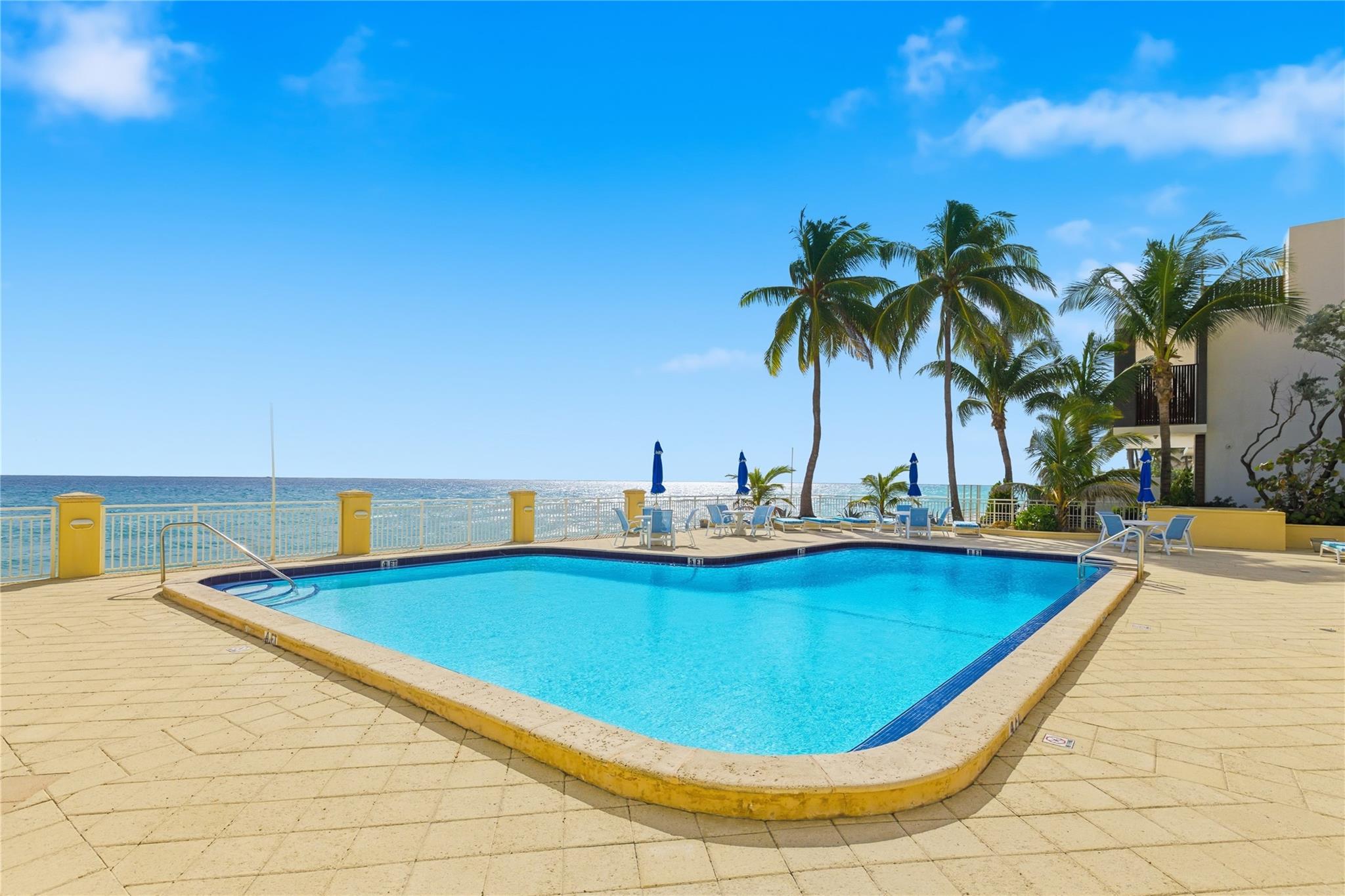 3475 S Ocean Boulevard 4010