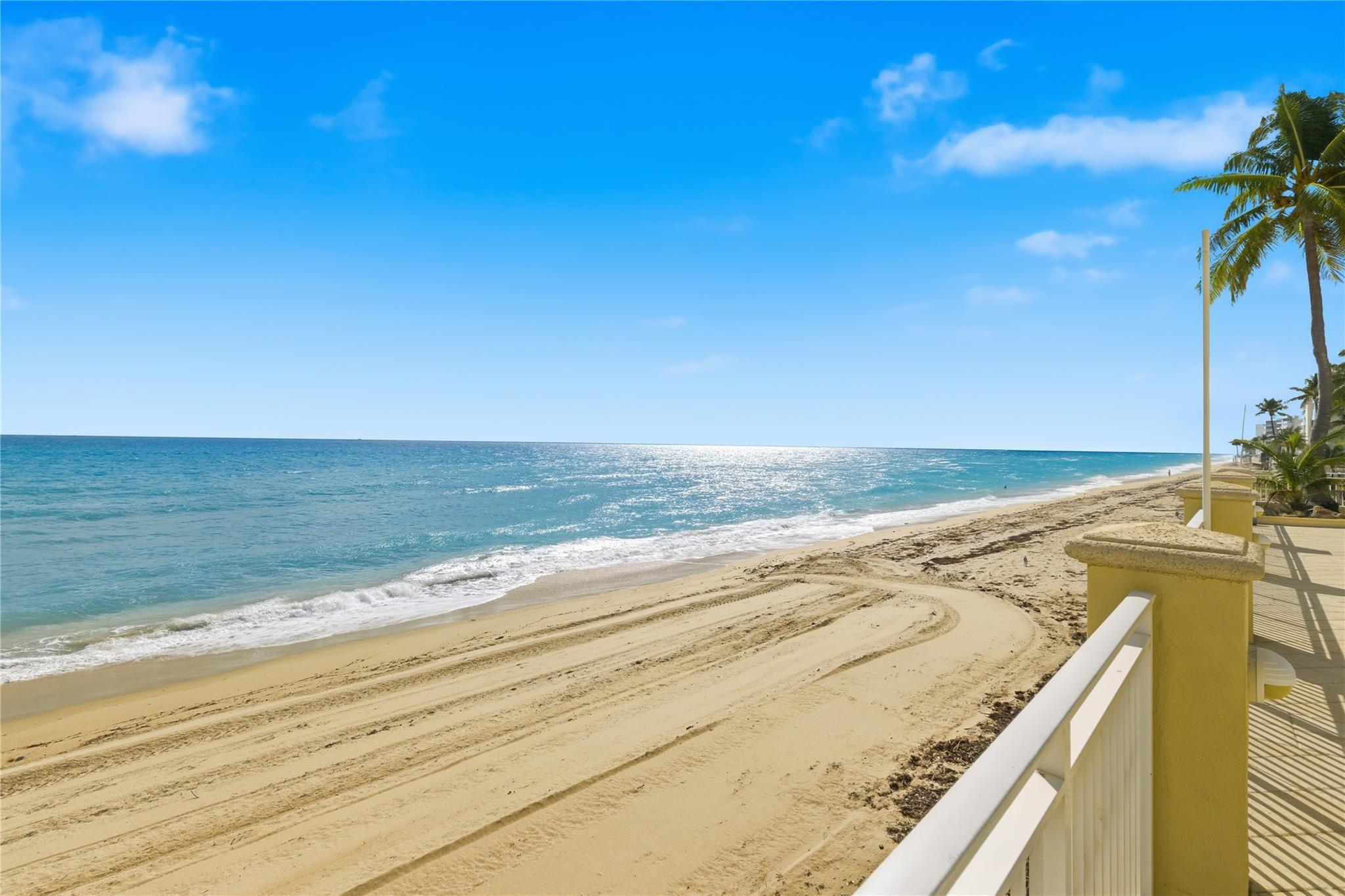 LA BONNE VIE CONDO - Residential