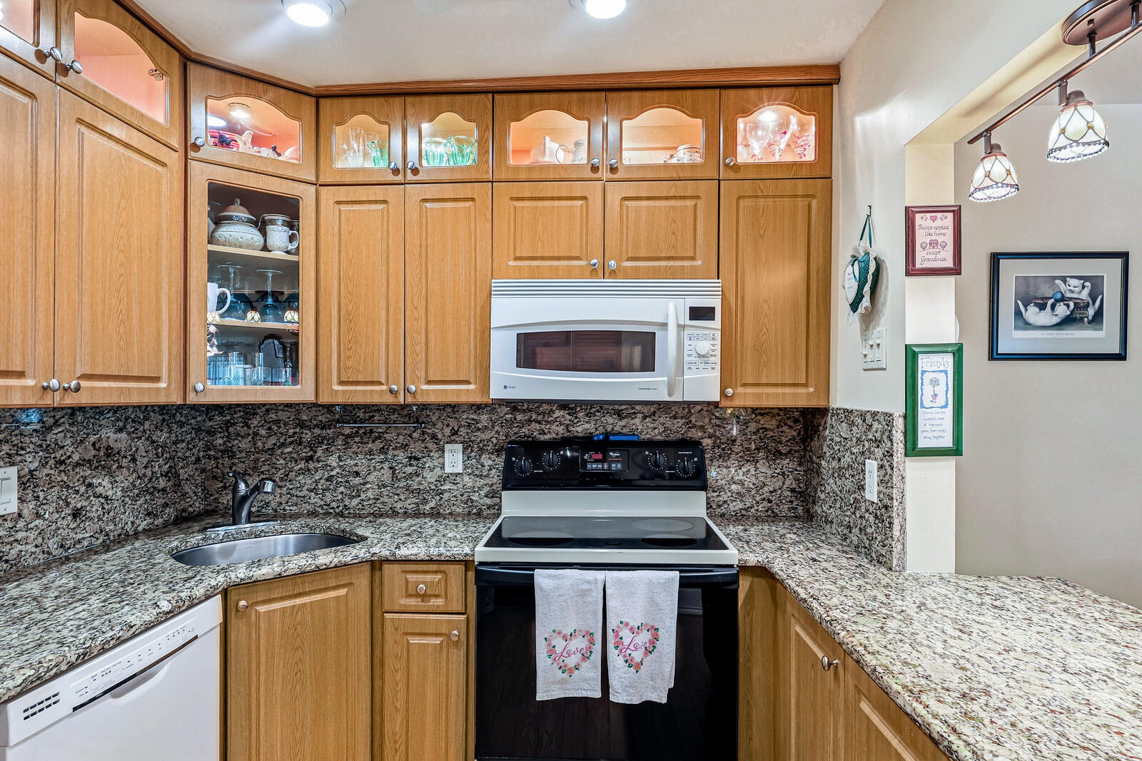 PINE RIDGE III CONDO - Residential