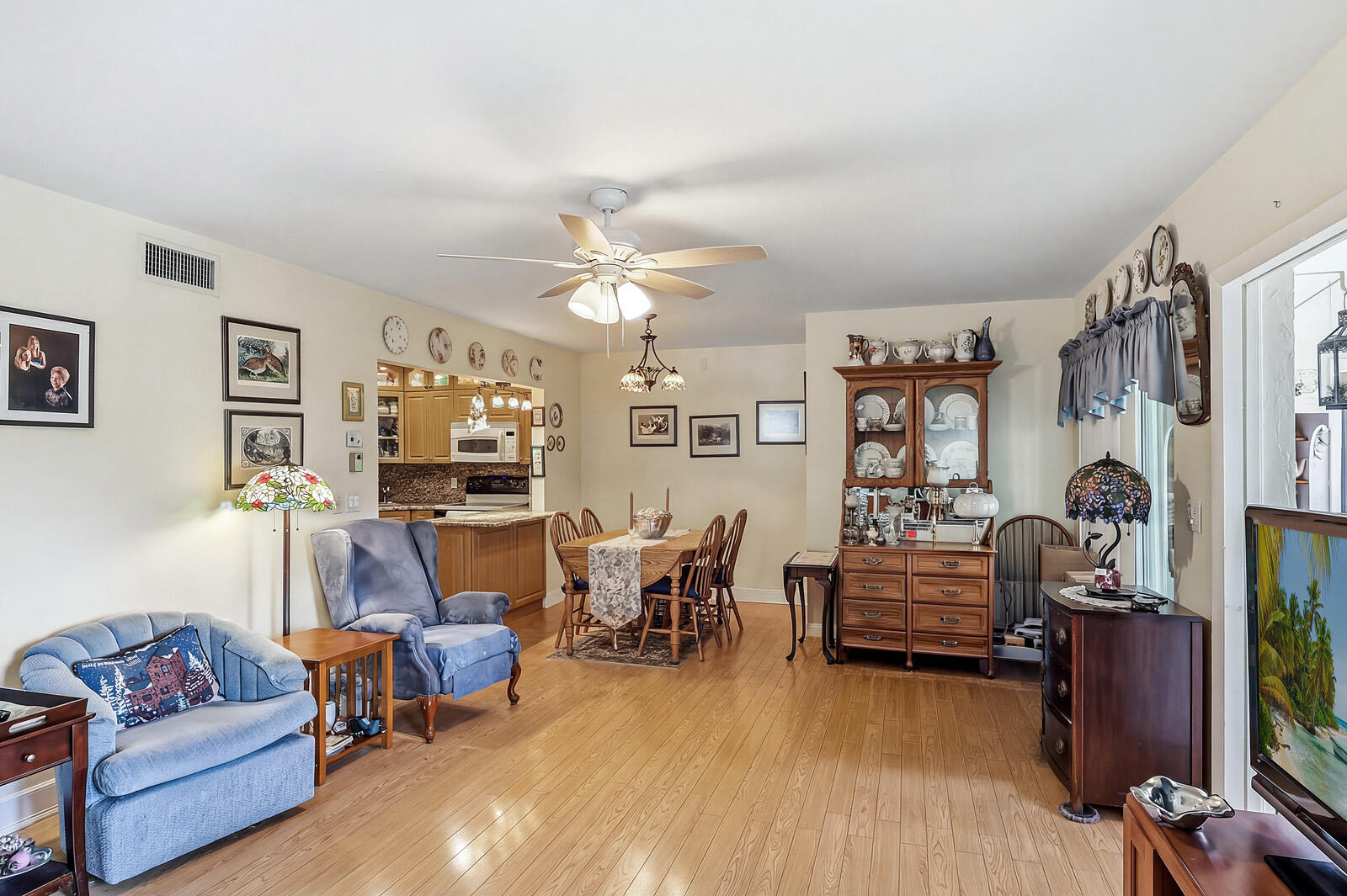 PINE RIDGE III CONDO - Residential