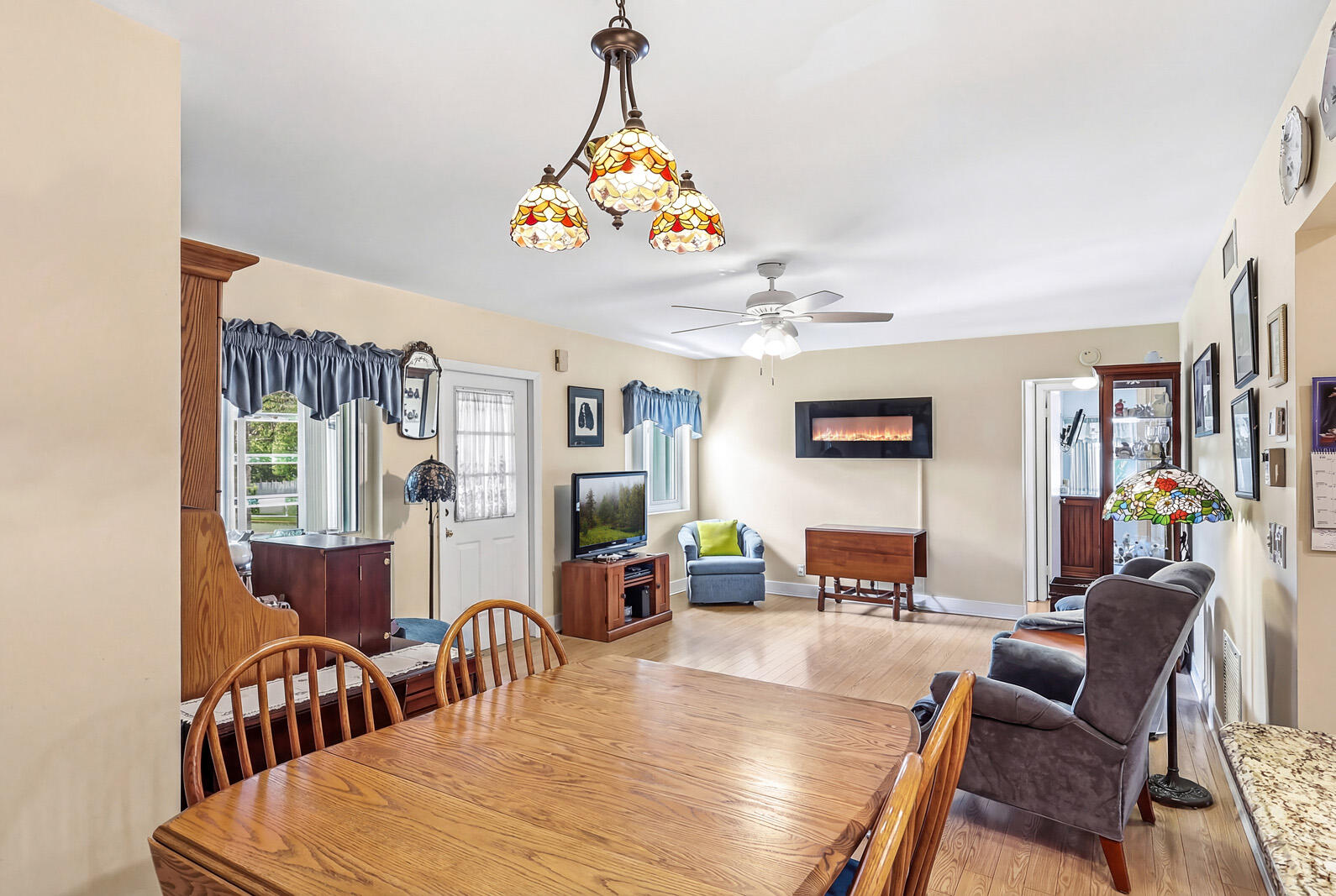 PINE RIDGE III CONDO - Residential