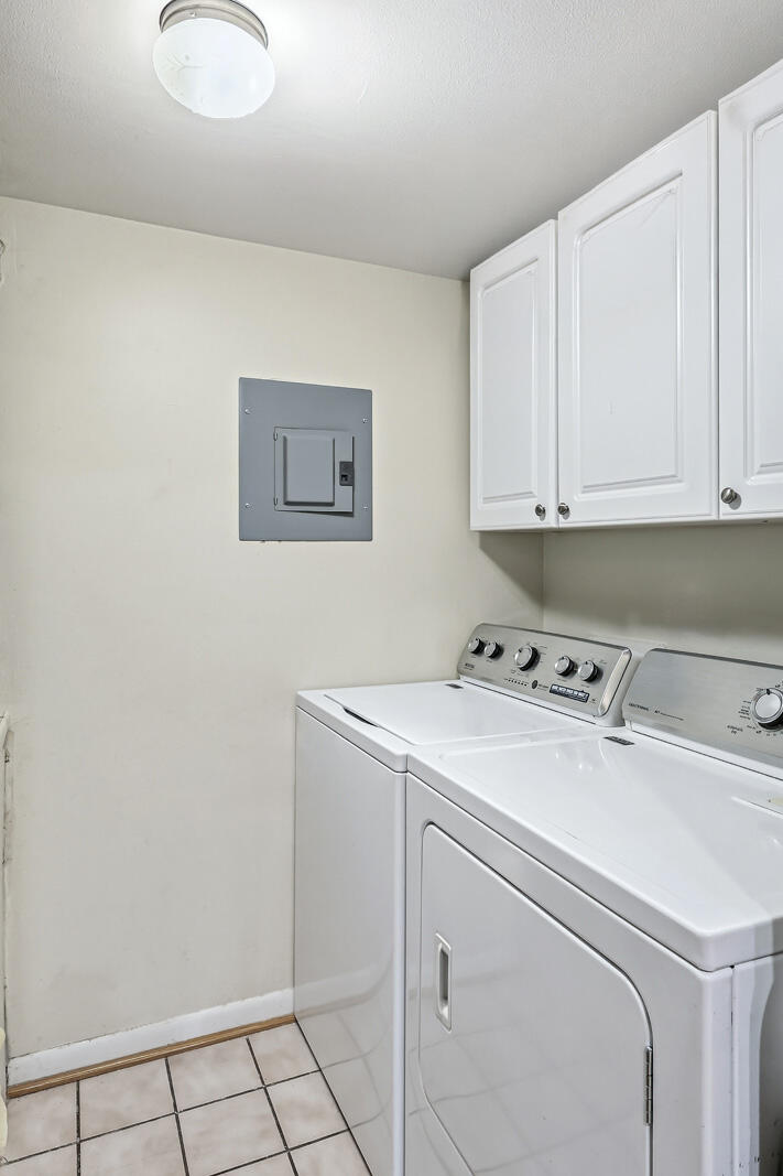 PINE RIDGE III CONDO - Residential