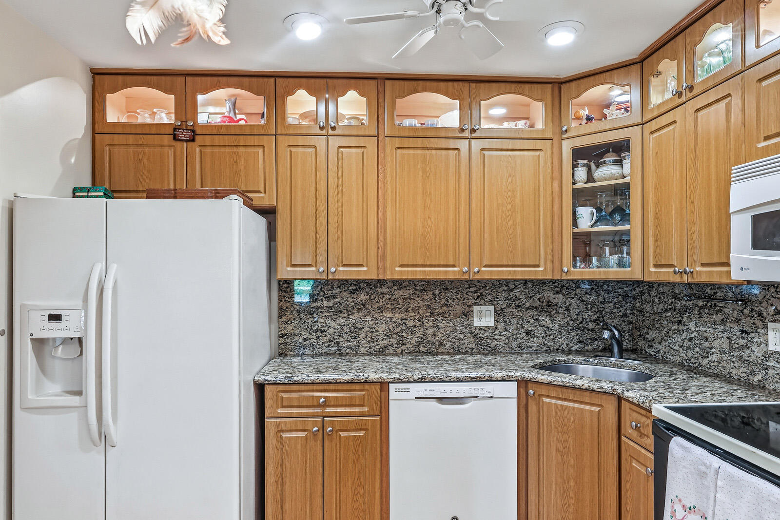 PINE RIDGE III CONDO - Residential