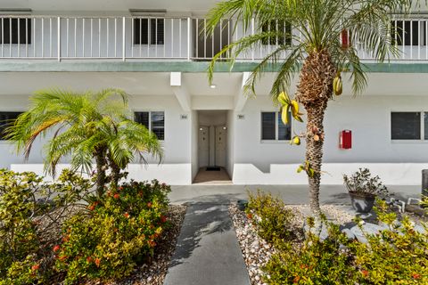 Property photo of 7 westwood avenue 104-c, tequesta, FL 33469