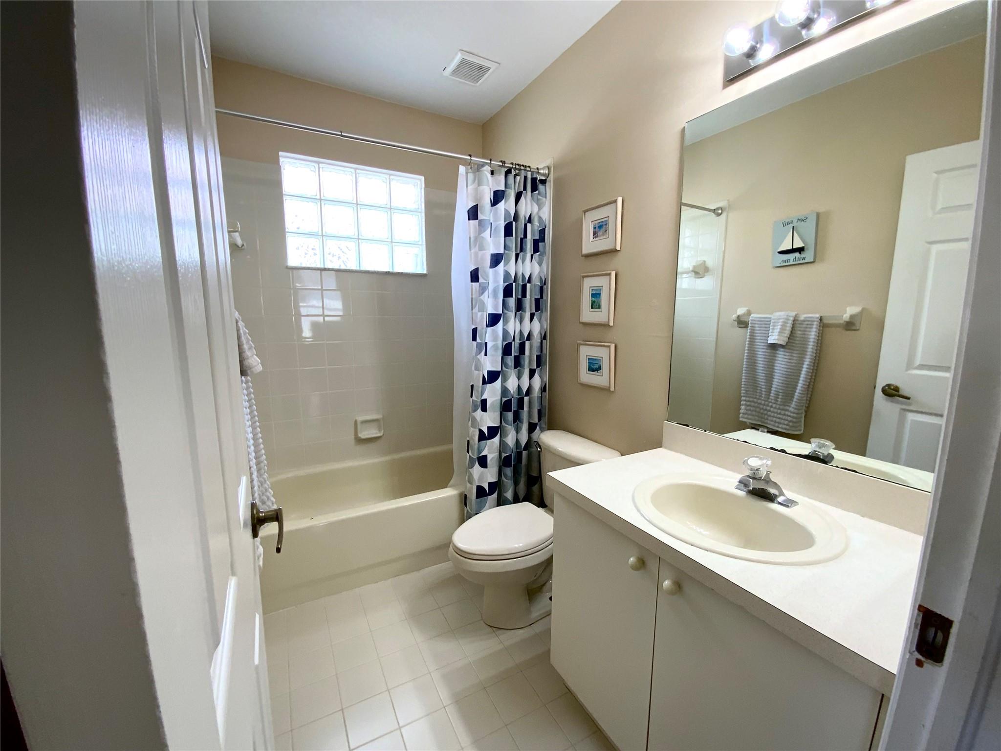 Country Club Village 110- - Residential