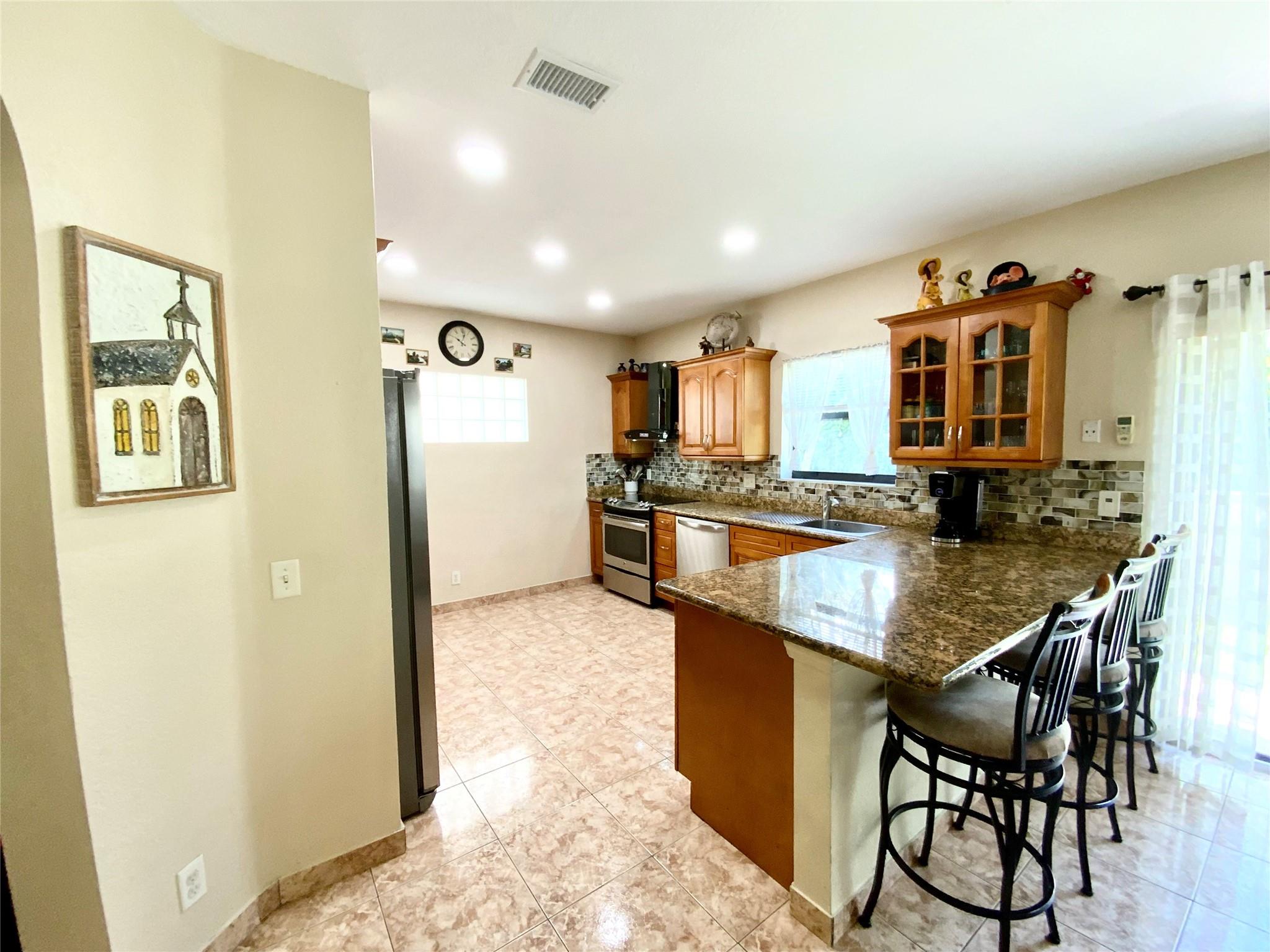 Country Club Village 110- - Residential