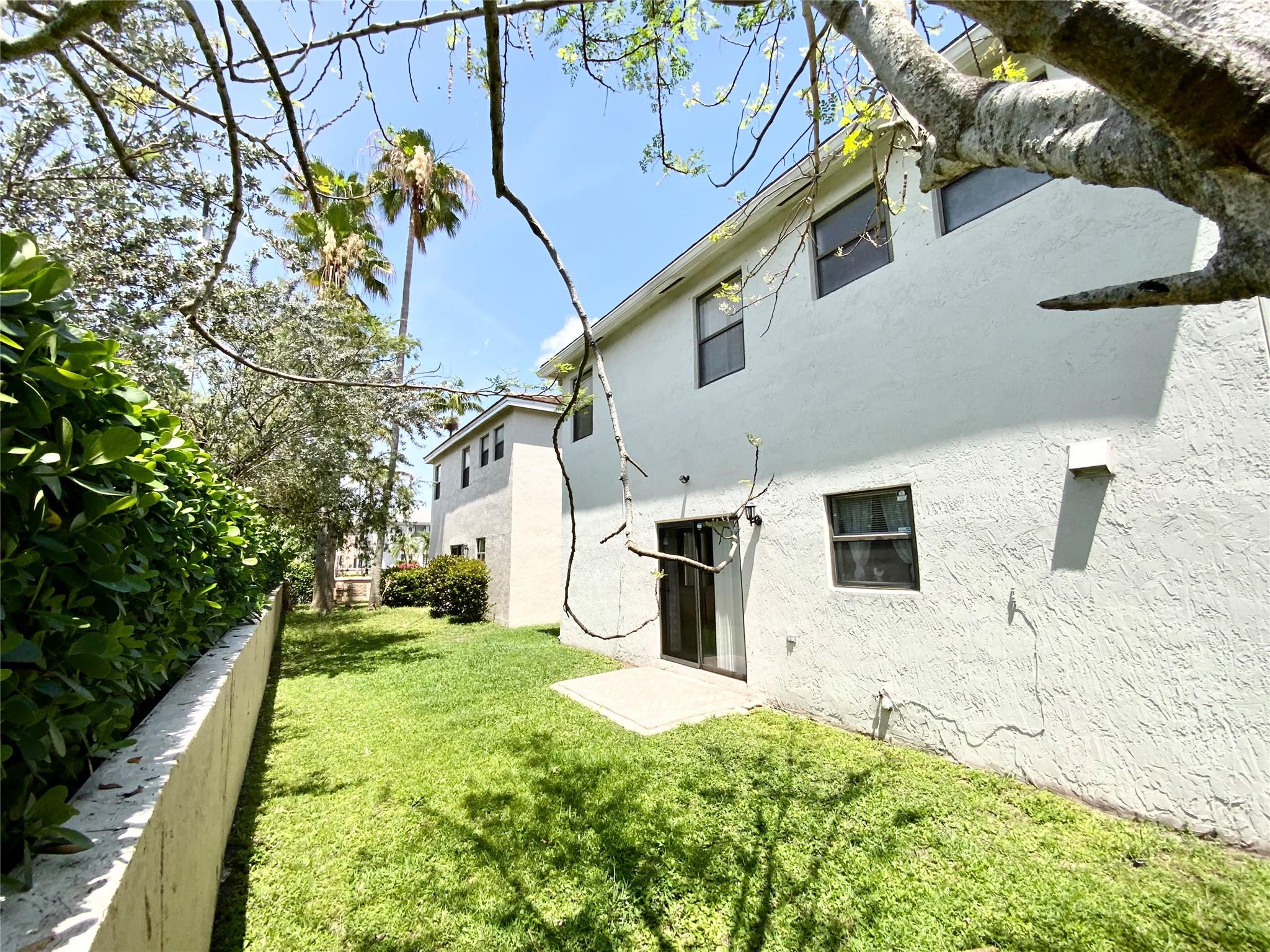 Country Club Village 110- - Residential