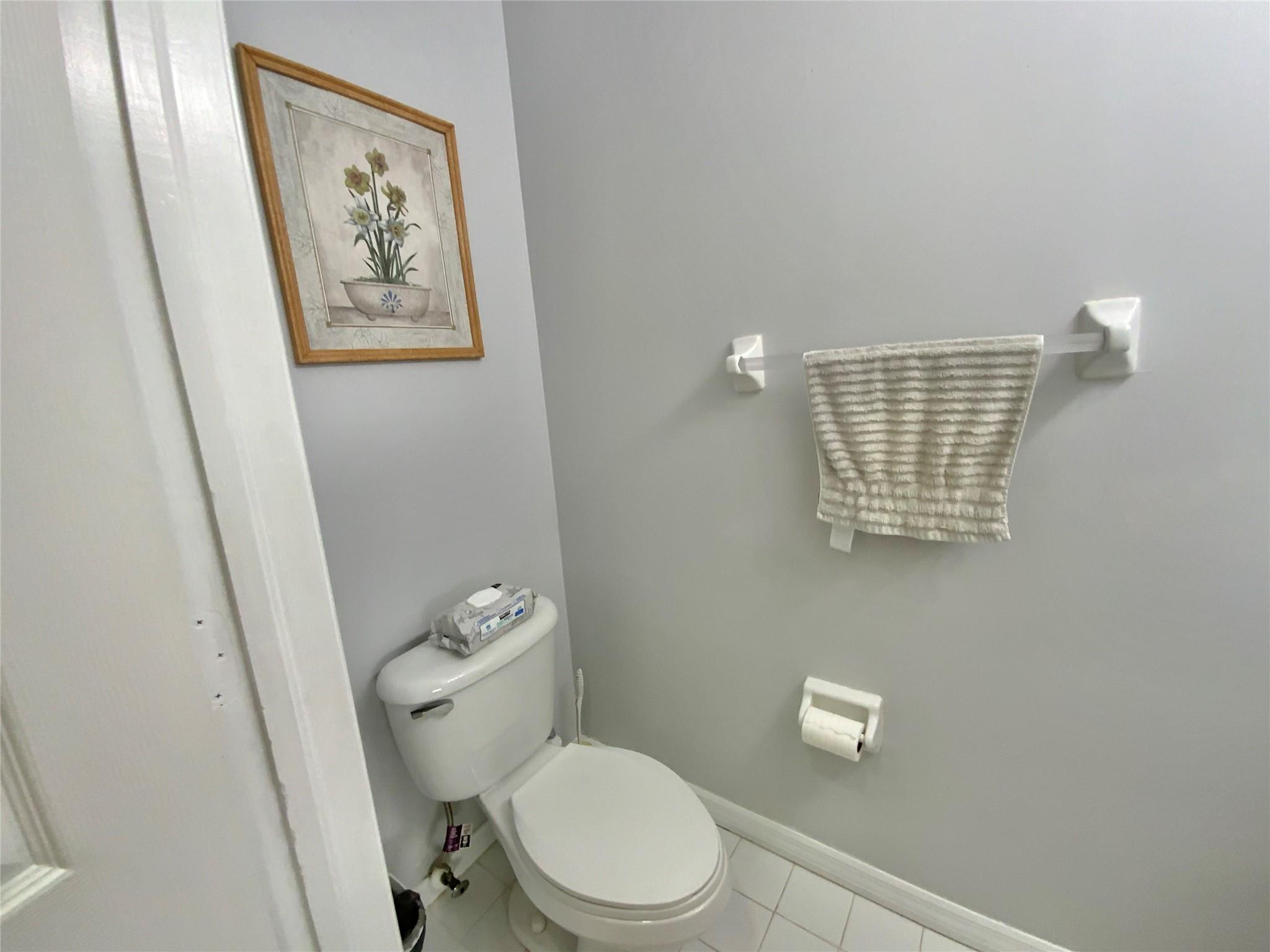 Country Club Village 110- - Residential