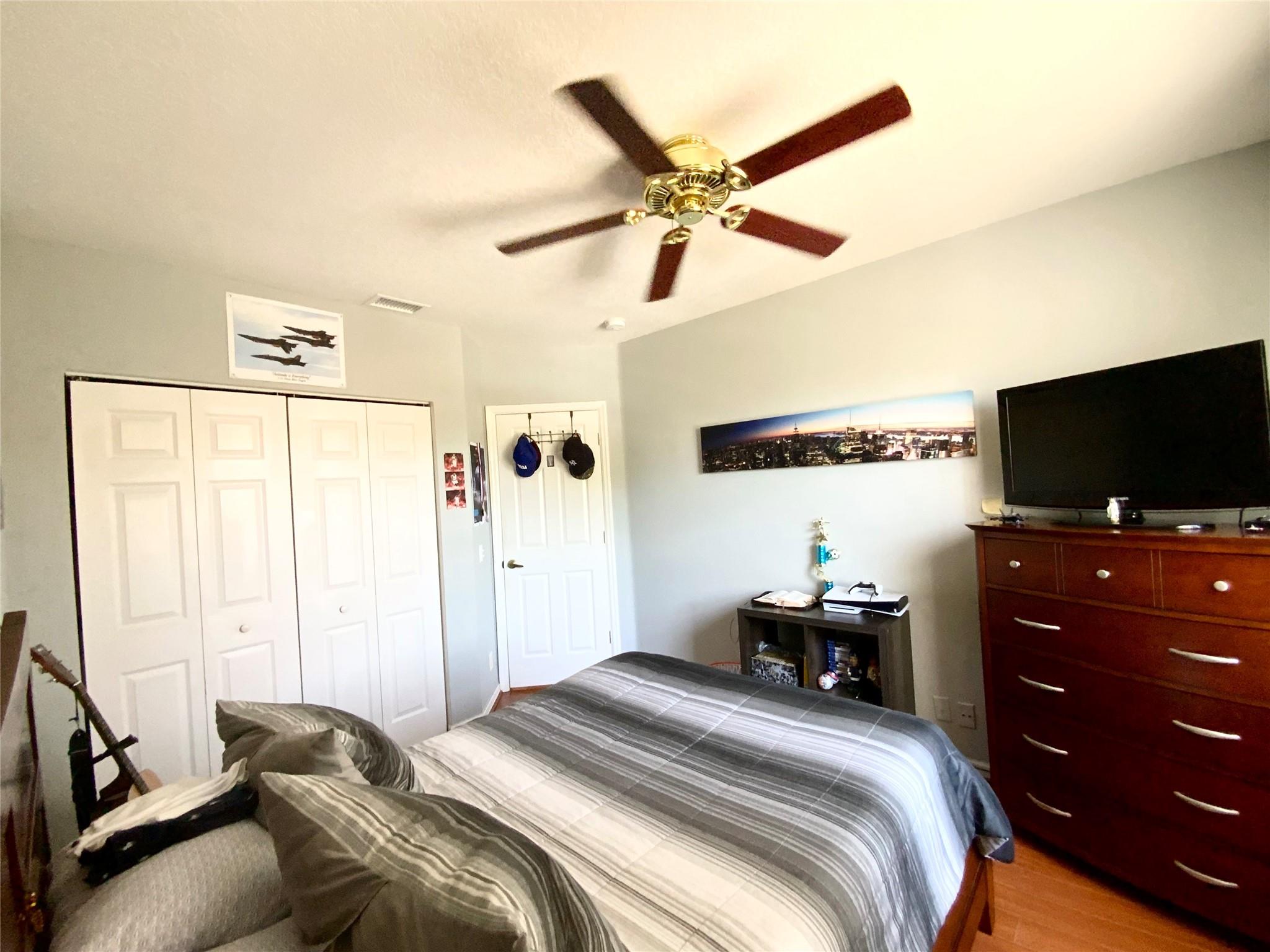 Country Club Village 110- - Residential