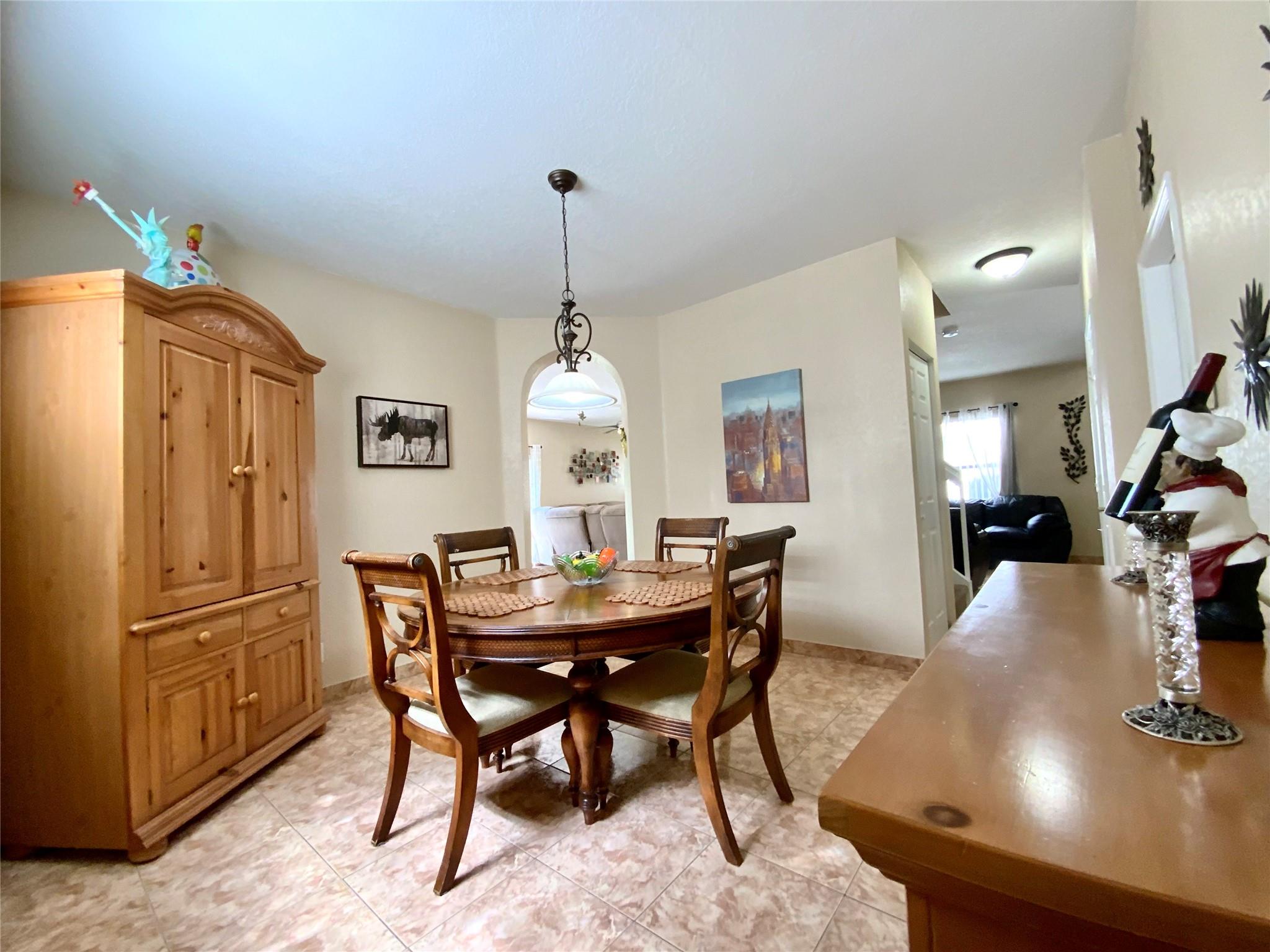 Country Club Village 110- - Residential