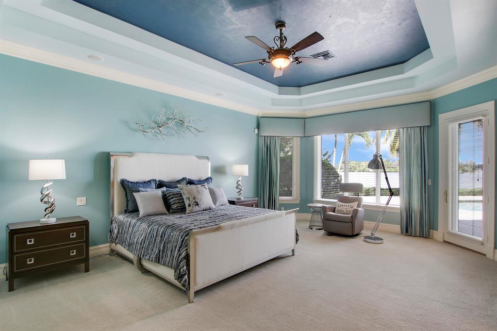 TEQUESTA COUNTRY CLUB - Residential