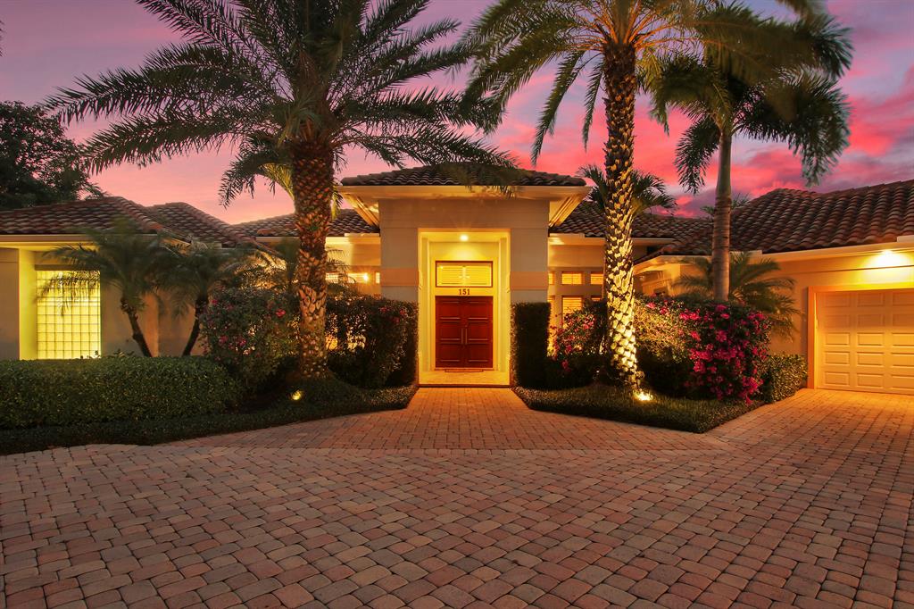 TEQUESTA COUNTRY CLUB - Residential