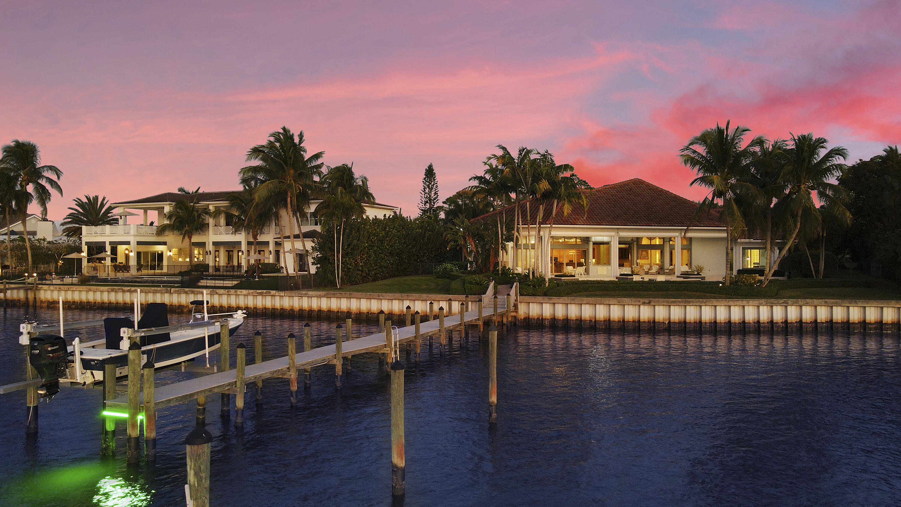 TEQUESTA COUNTRY CLUB - Residential