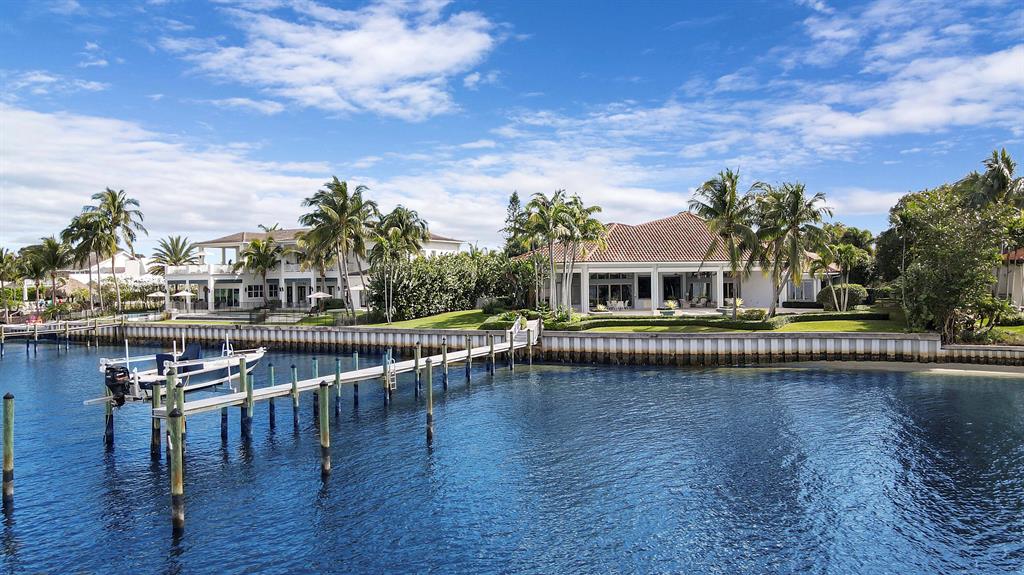 TEQUESTA COUNTRY CLUB - Residential