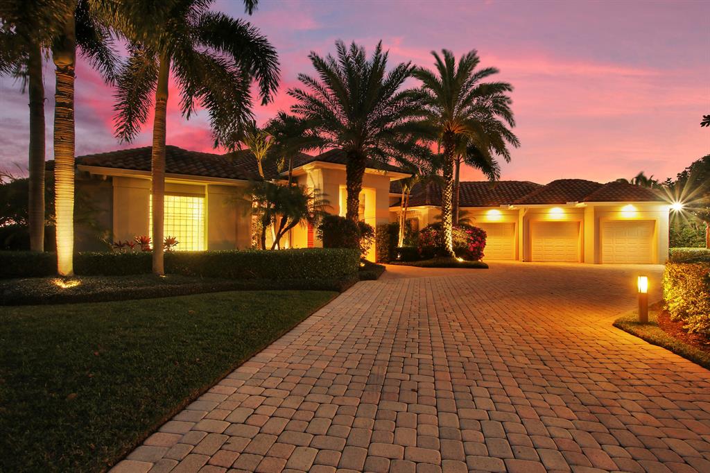 TEQUESTA COUNTRY CLUB - Residential
