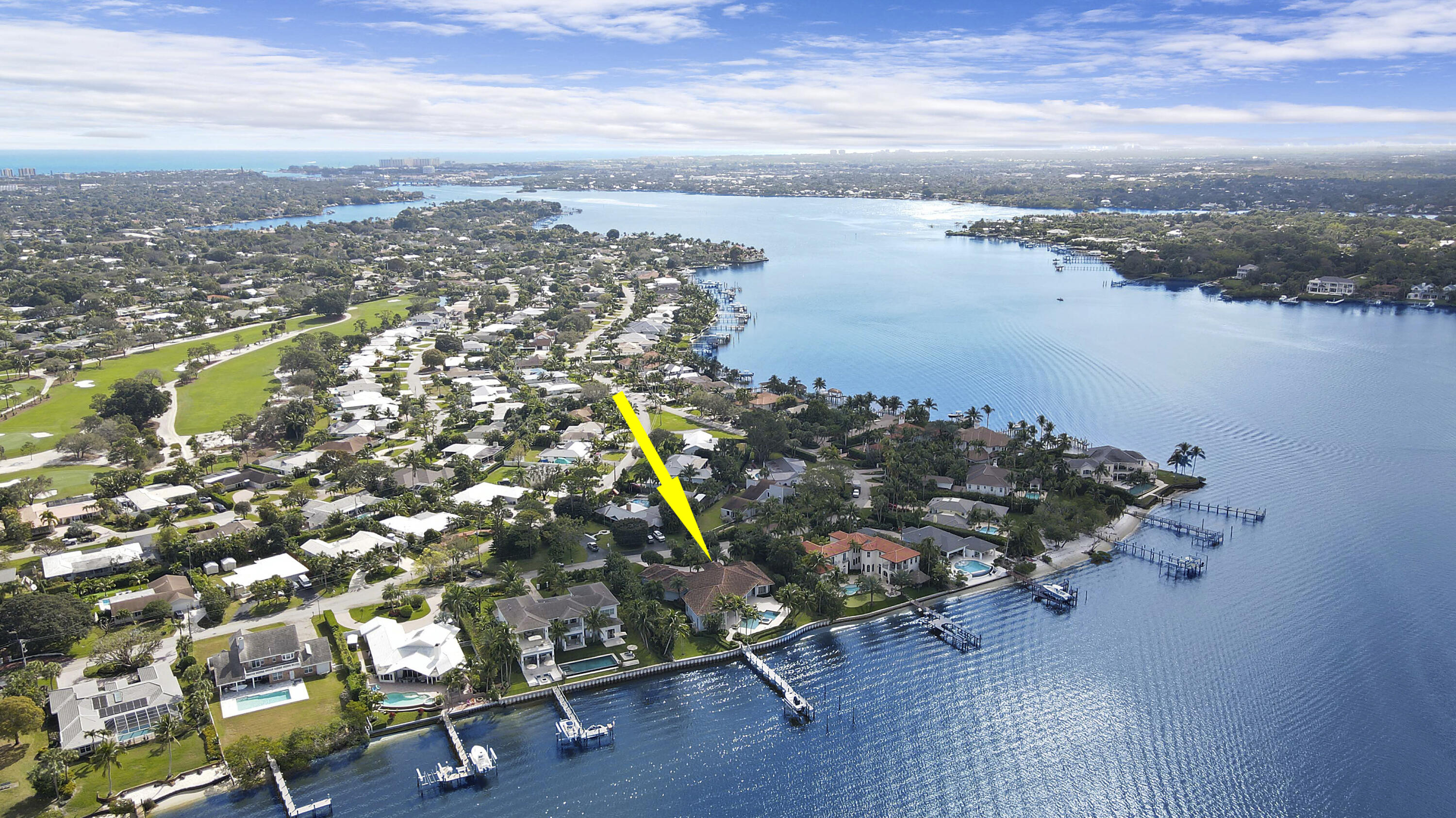 TEQUESTA COUNTRY CLUB - Residential