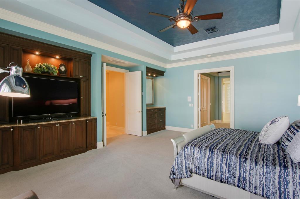 TEQUESTA COUNTRY CLUB - Residential